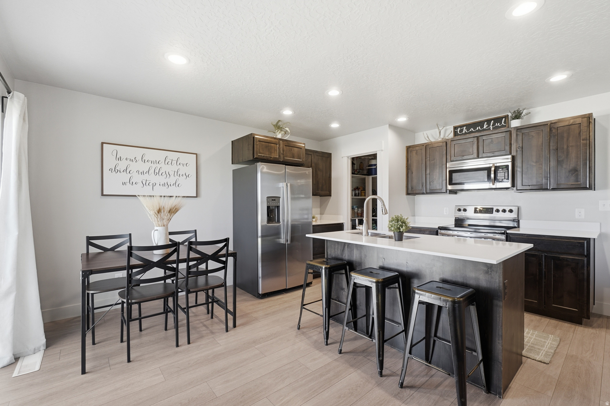 MAPLETON VILLAGE - Residential