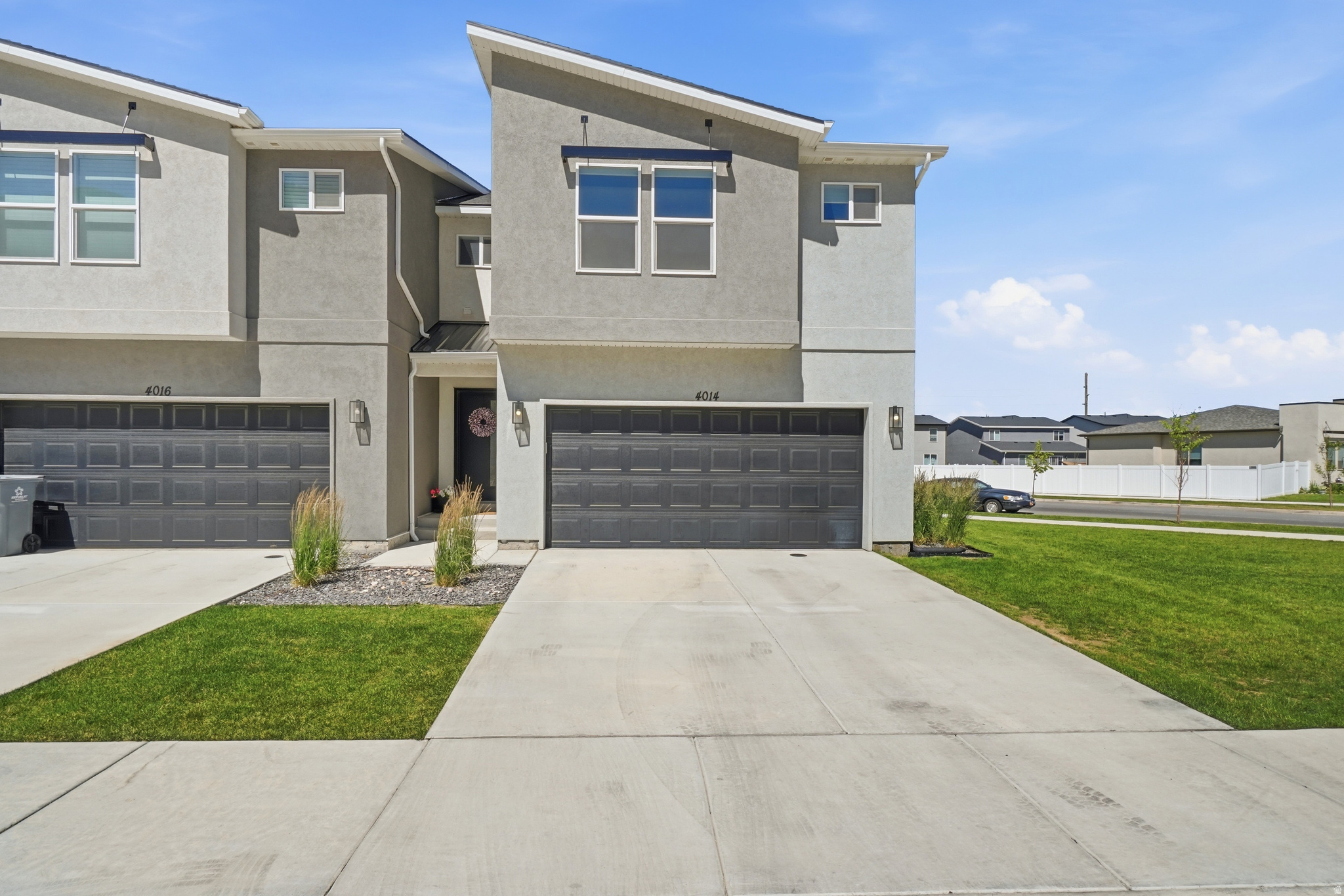 MAPLETON VILLAGE - Residential