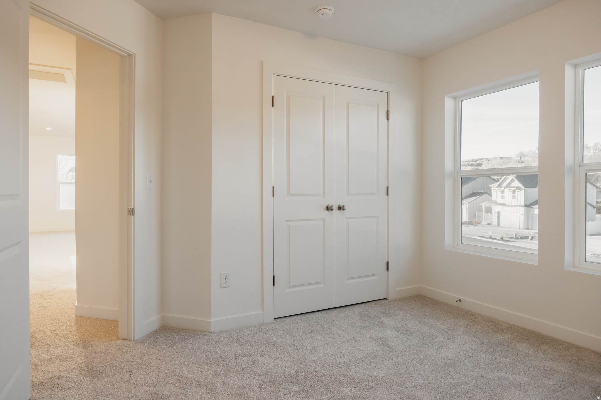 RIVERSIDE ESTATES - Residential