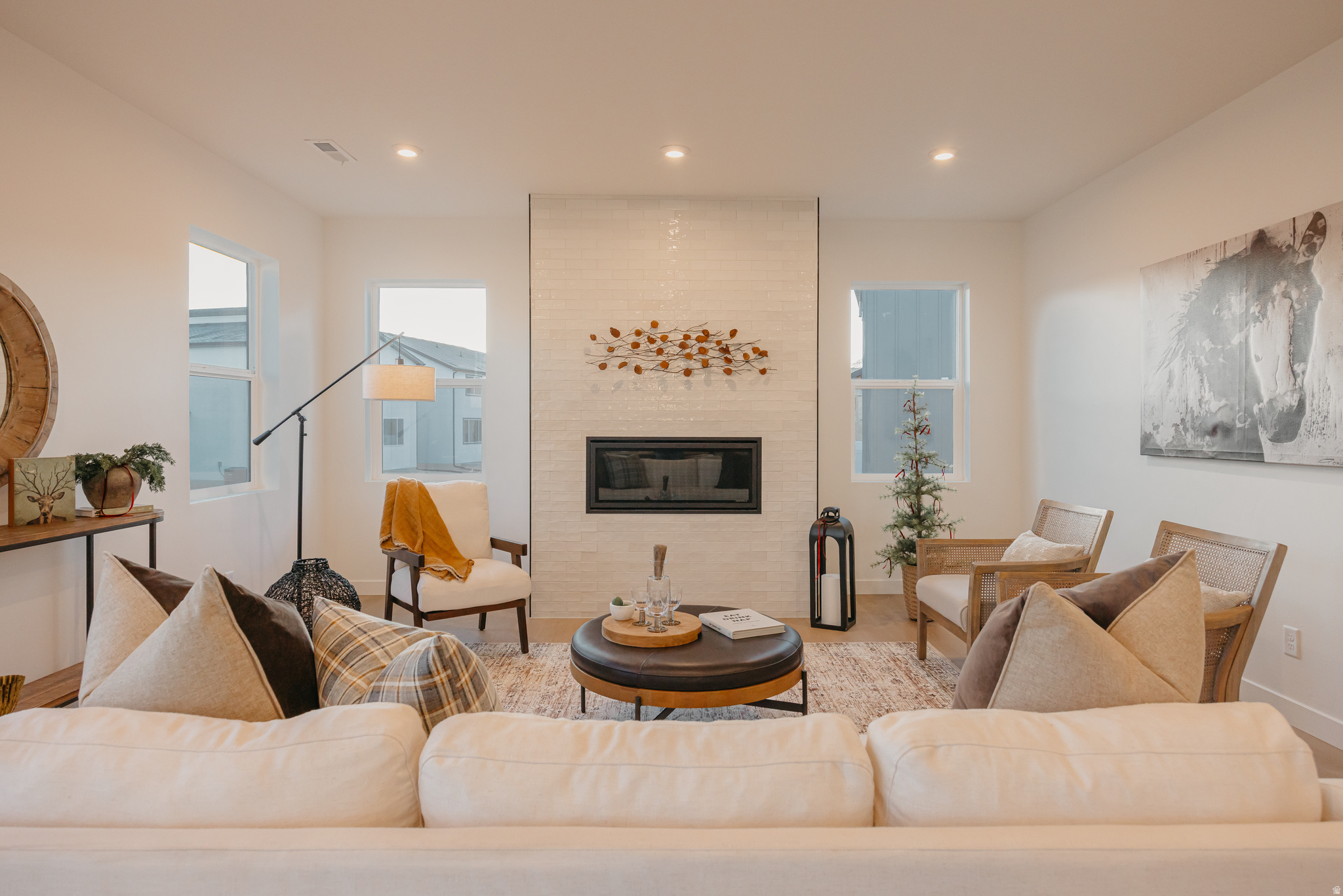 RIVERSIDE ESTATES - Residential