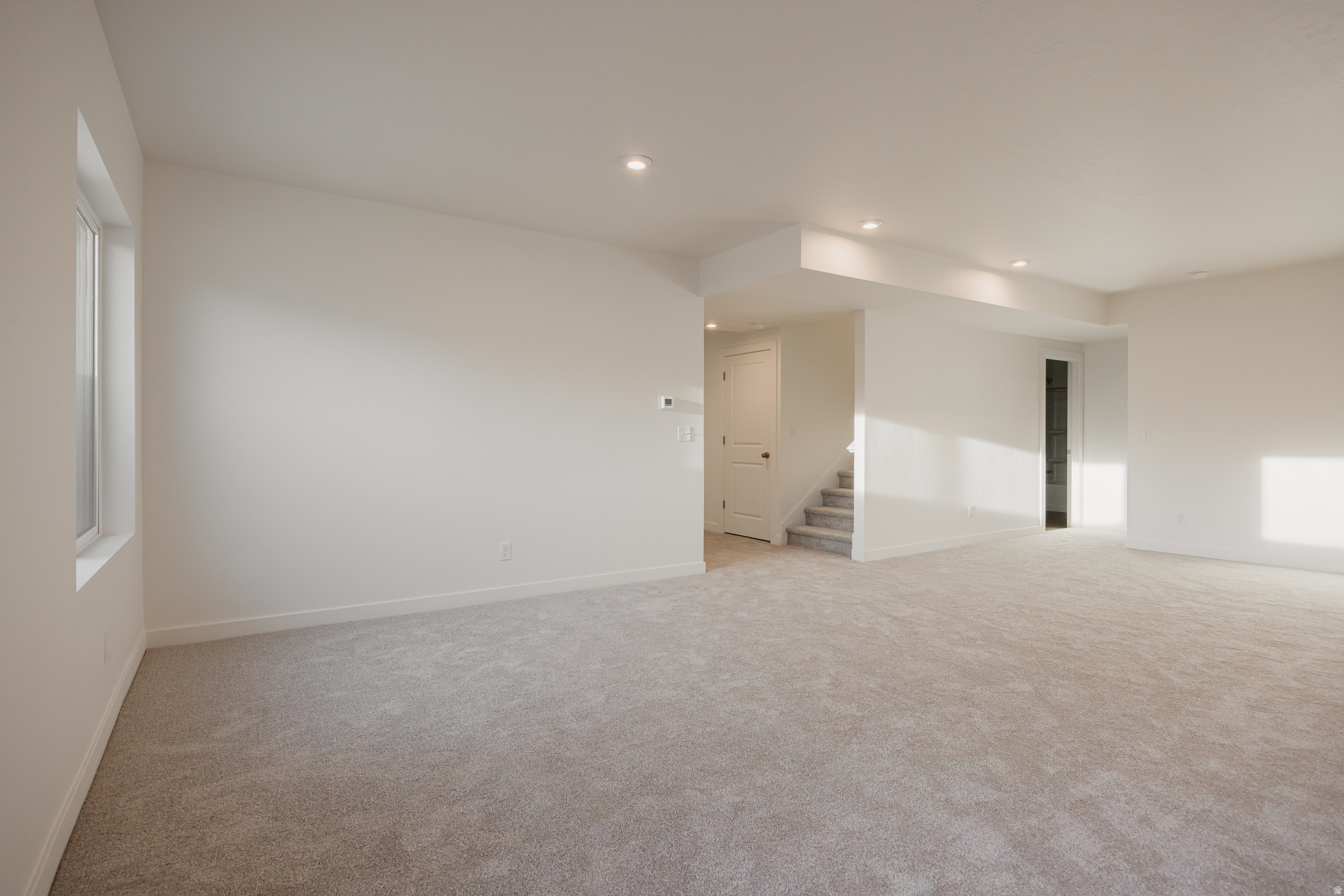 RIVERSIDE ESTATES - Residential