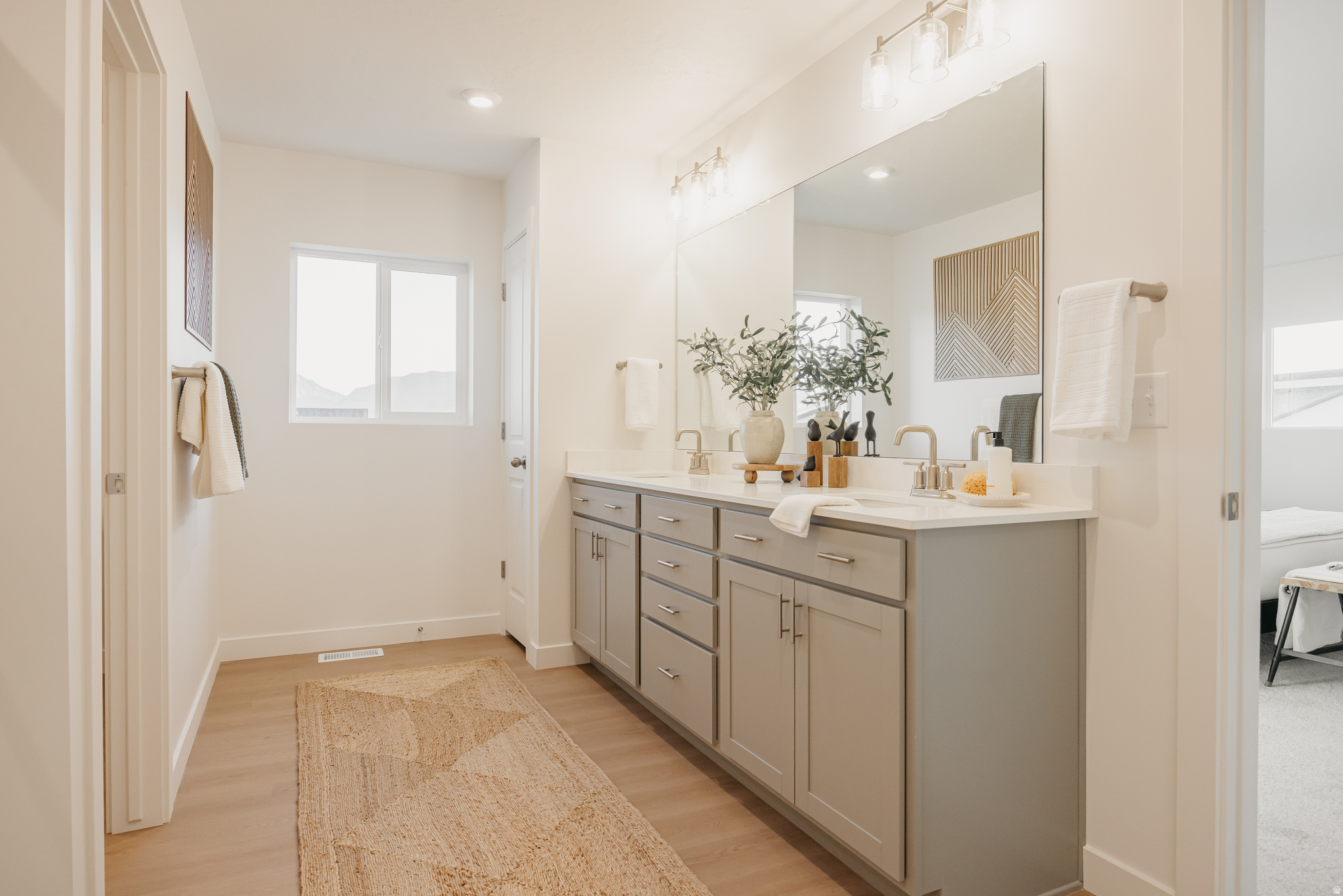 RIVERSIDE ESTATES - Residential