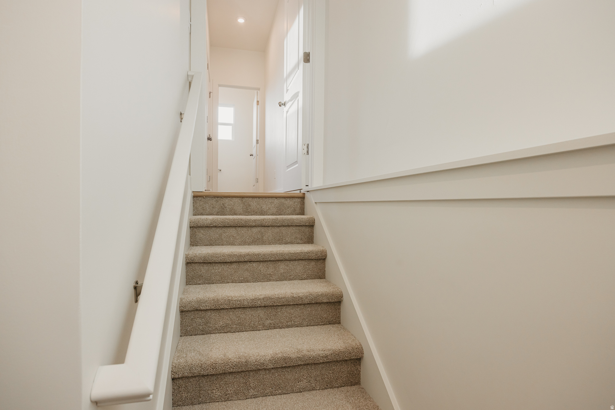 RIVERSIDE ESTATES - Residential