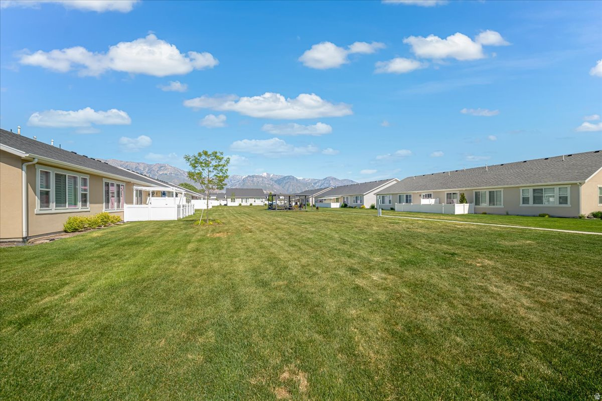 LAKEVIEW - Residential