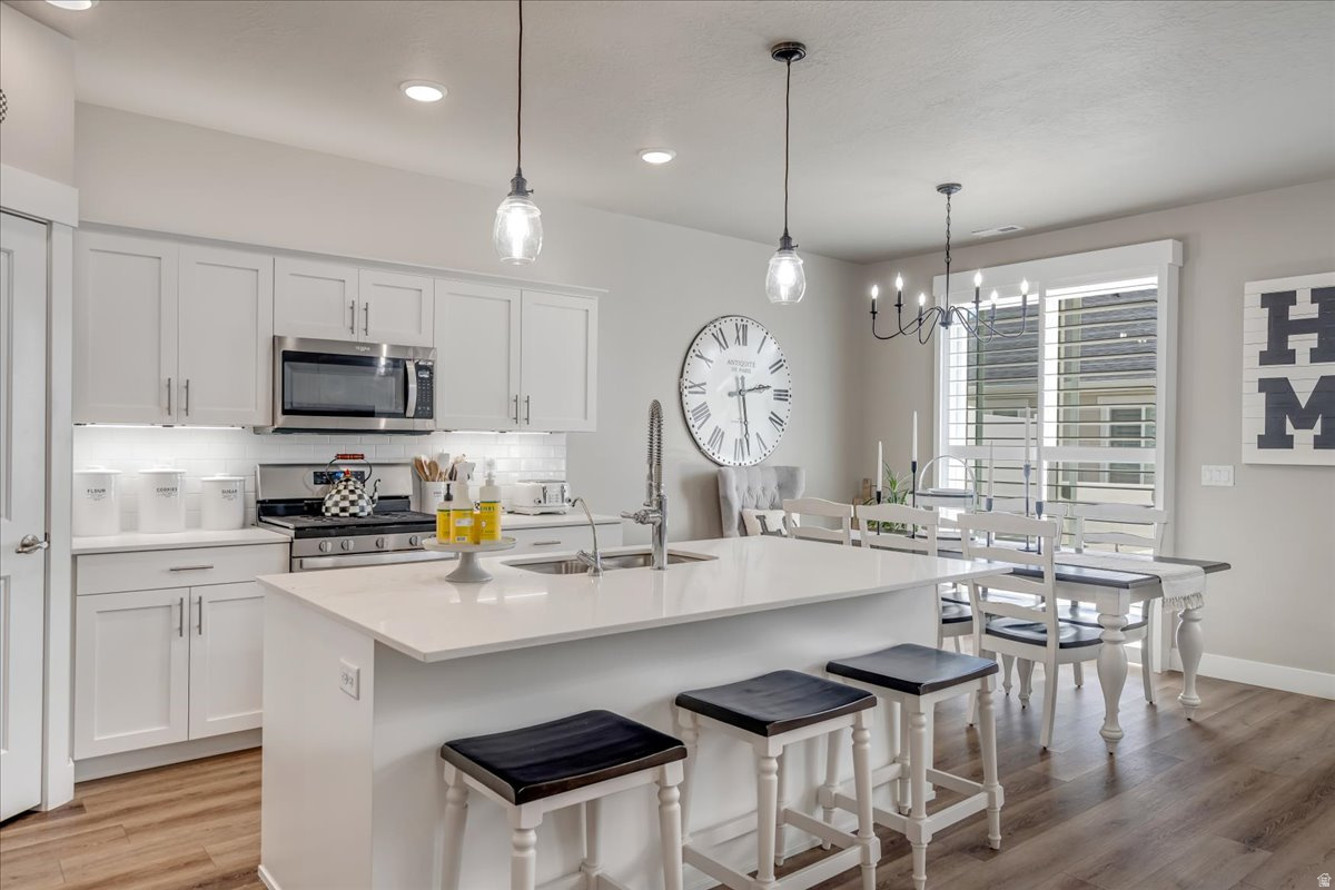LAKEVIEW - Residential