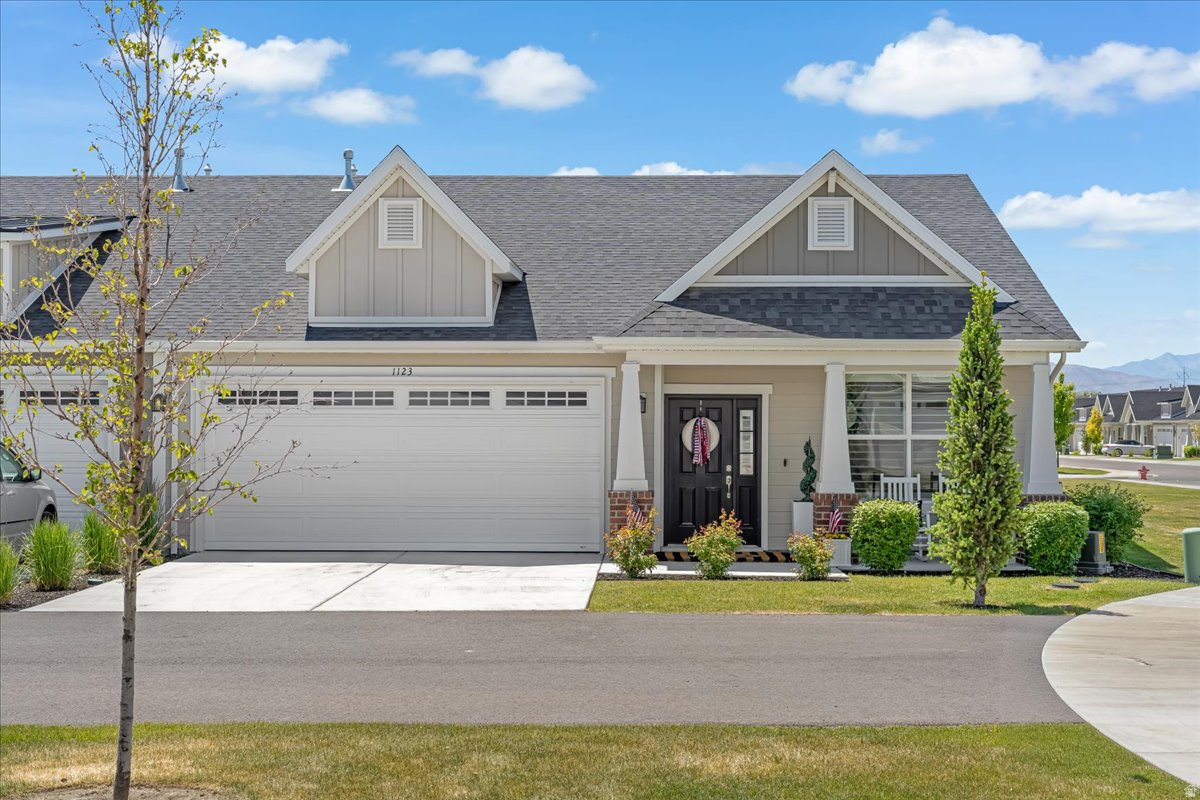 LAKEVIEW - Residential