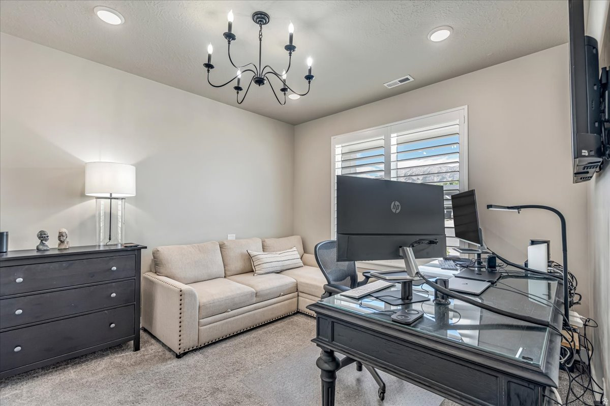 LAKEVIEW - Residential