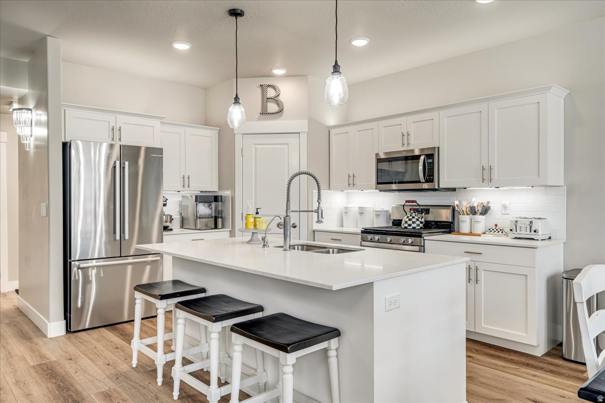 LAKEVIEW - Residential