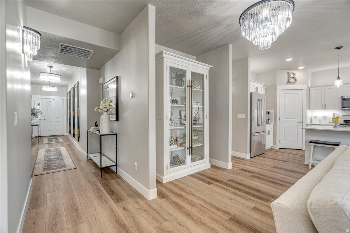 LAKEVIEW - Residential