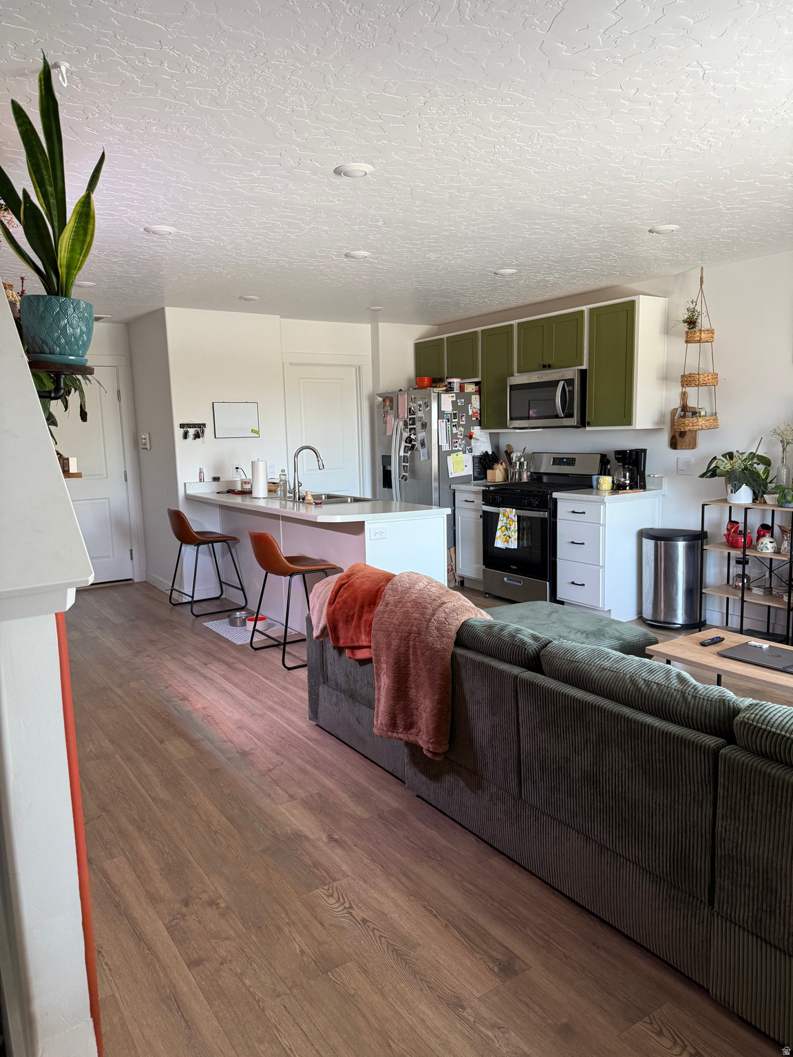 WESTERN ACRES - Residential