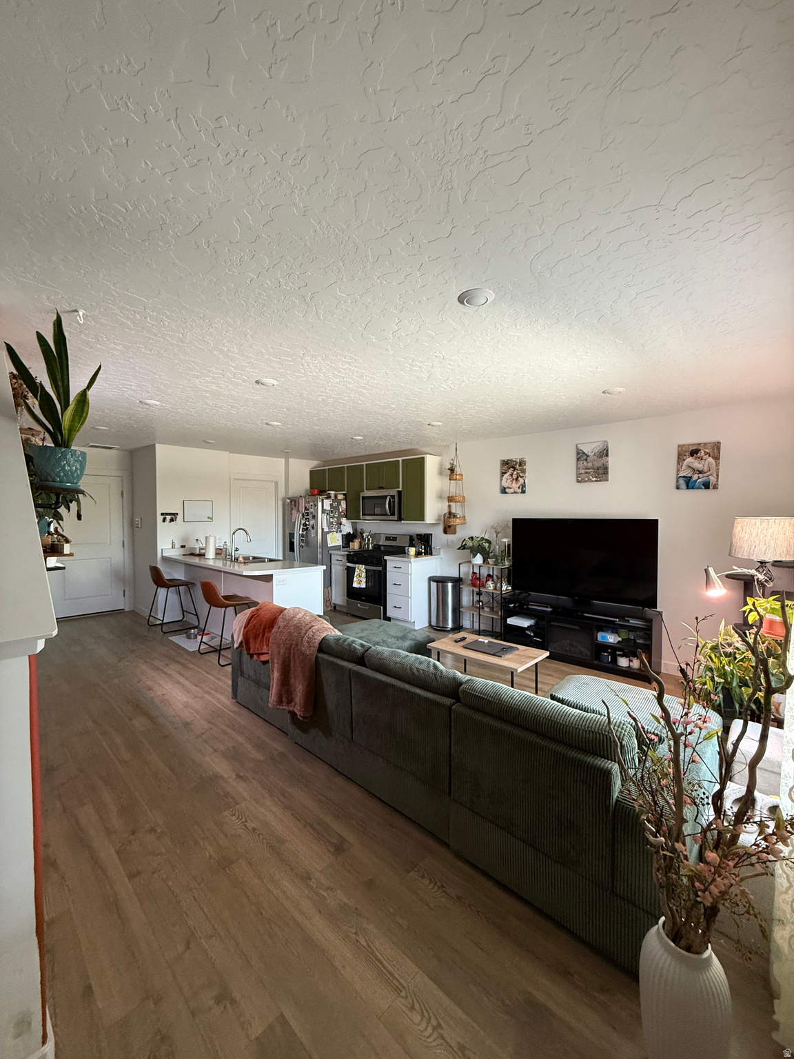 WESTERN ACRES - Residential