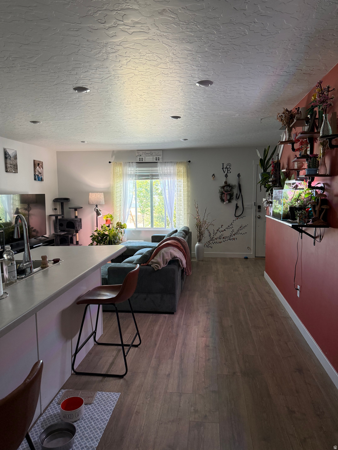 WESTERN ACRES - Residential