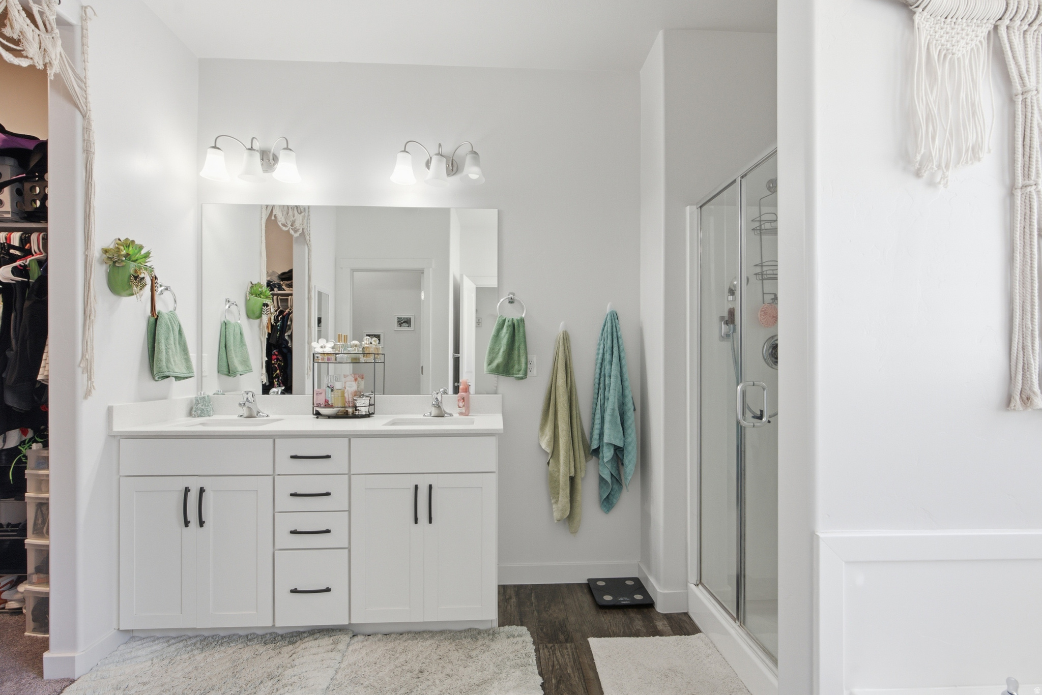 SADDLEBACK - Residential