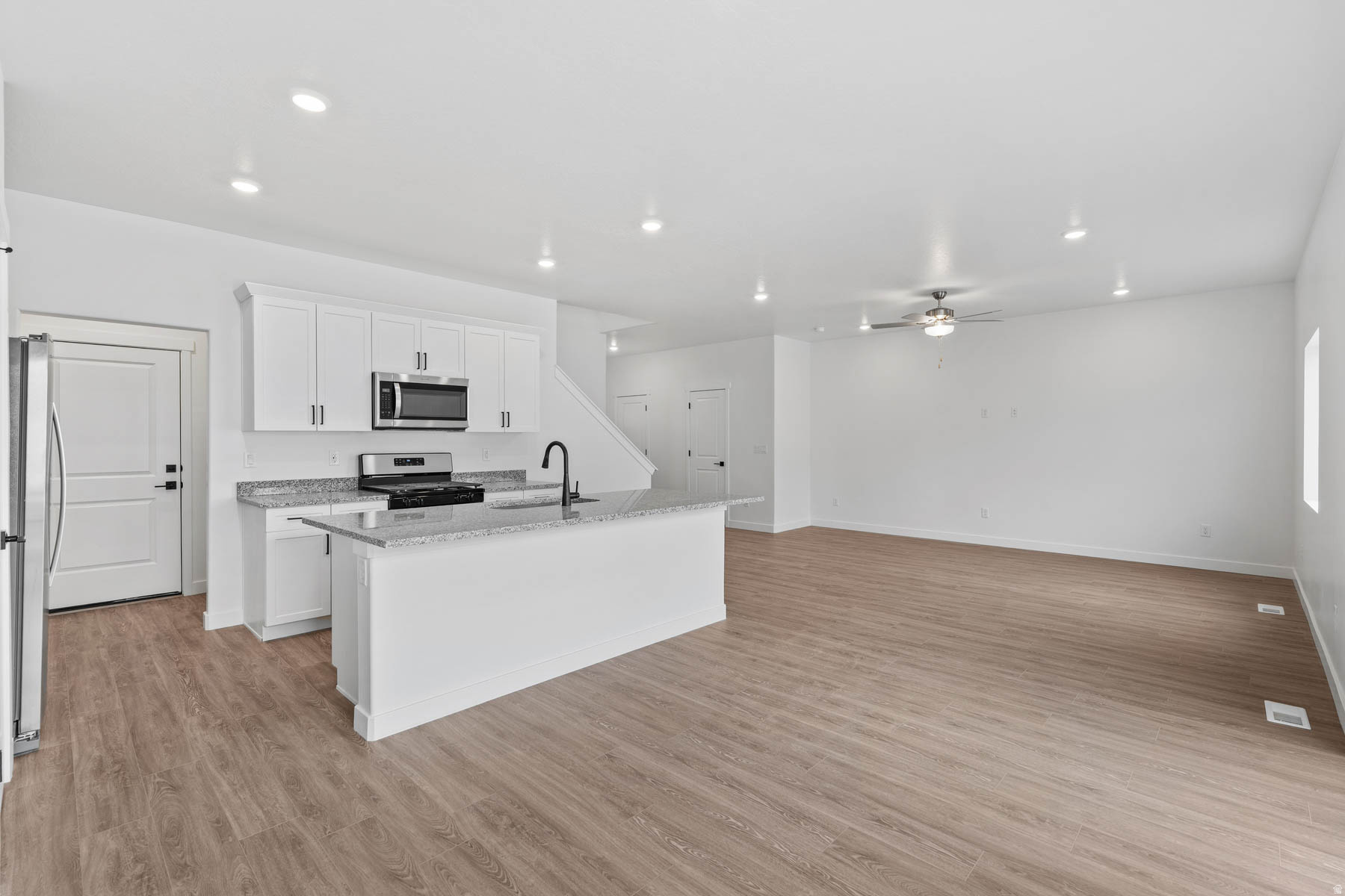 OQUIRRH MTN RANCH - Residential