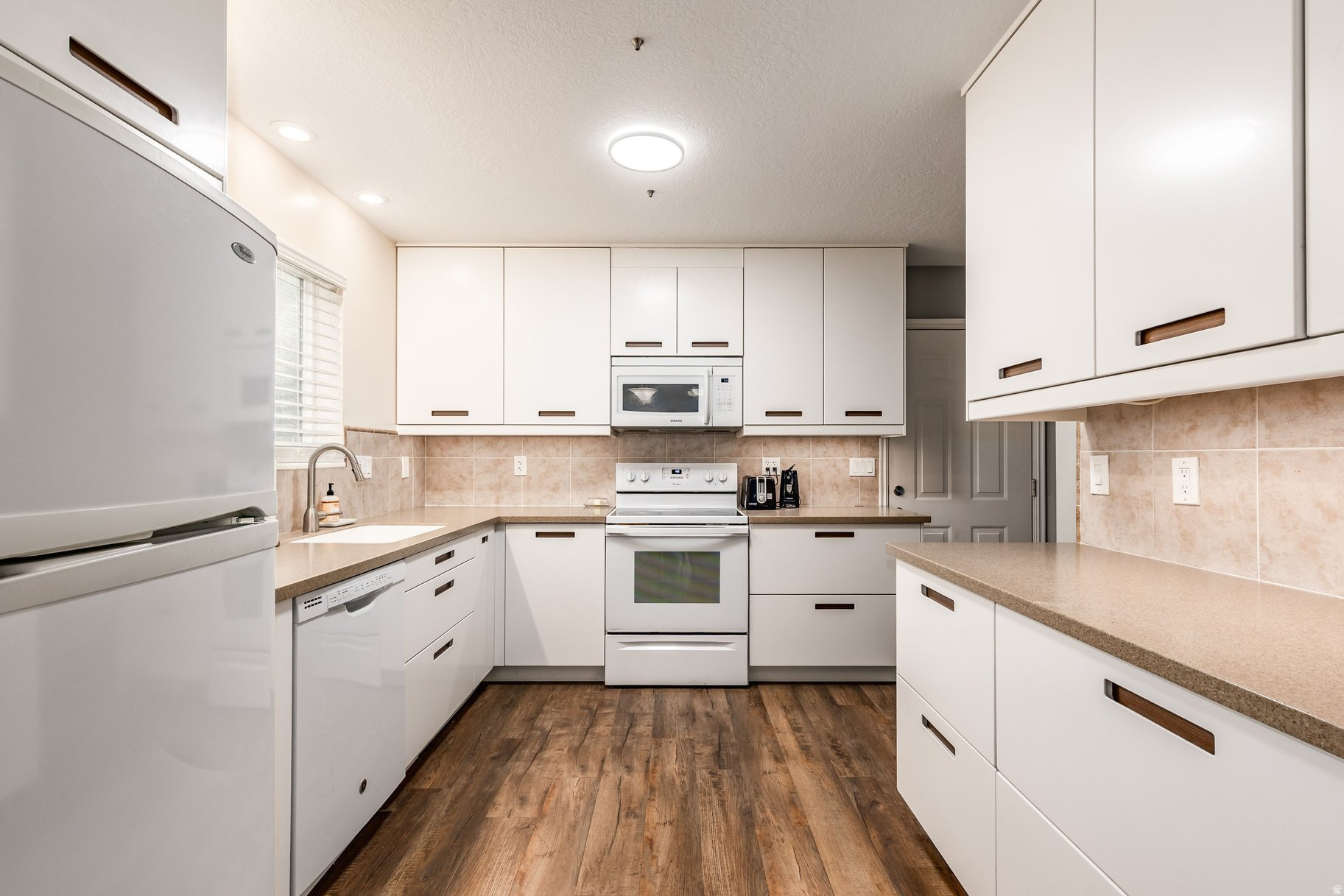 HERITAGE COURT PUD - Residential