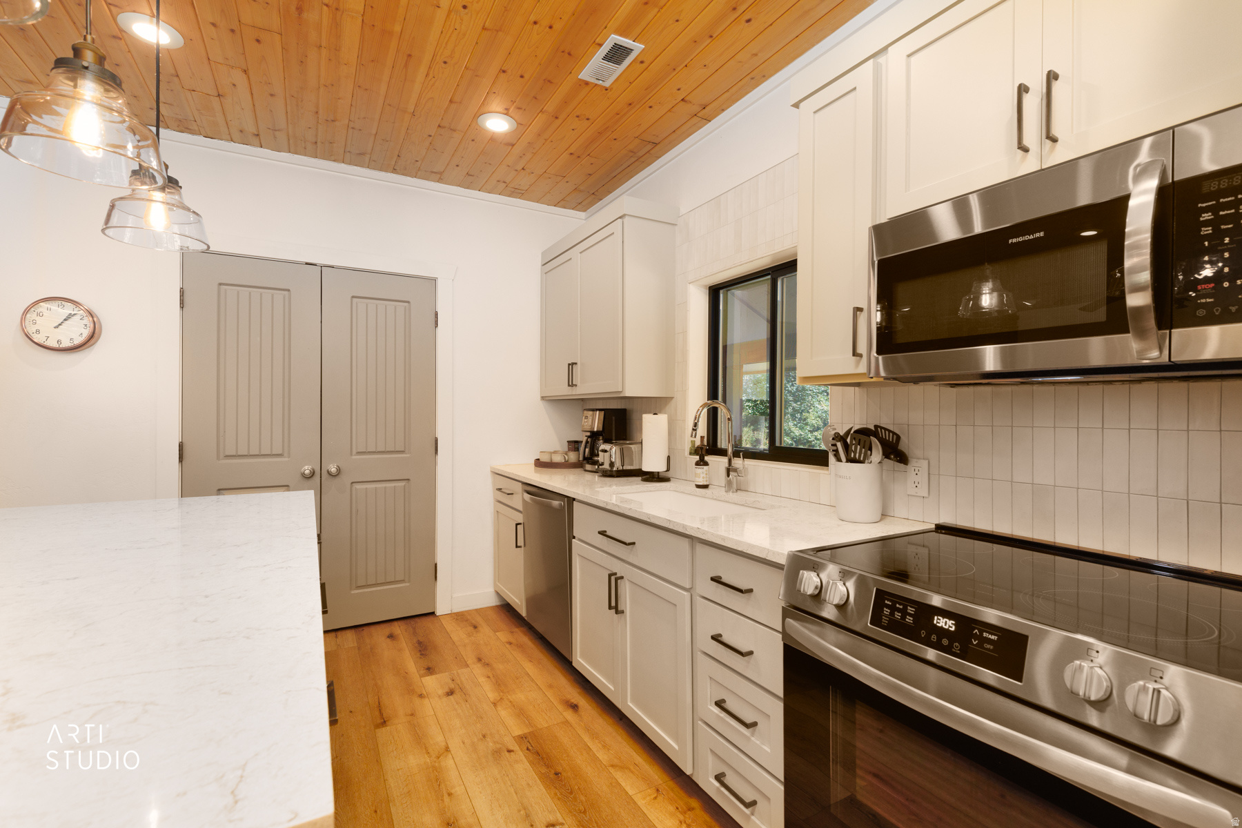 TIMPHAVEN HOMES - Residential