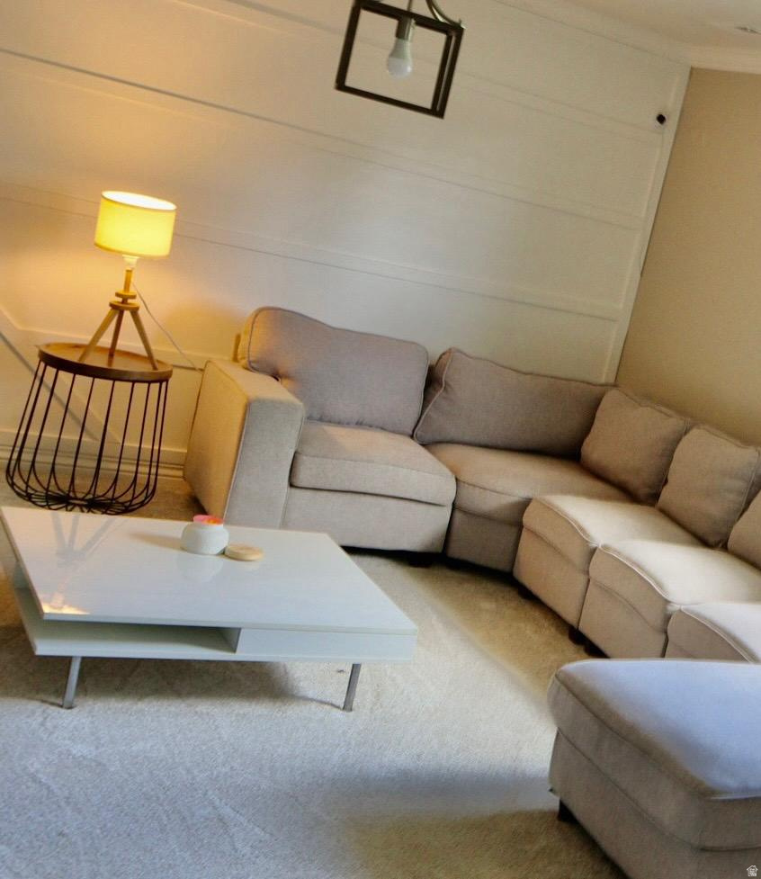 WINDSOR MEADOWS - Residential