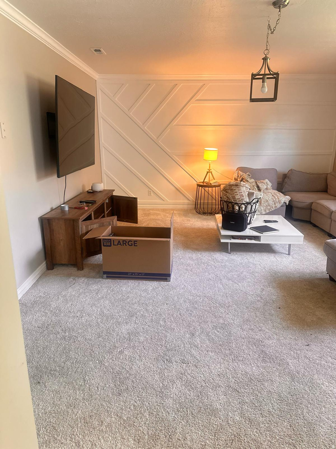 WINDSOR MEADOWS - Residential
