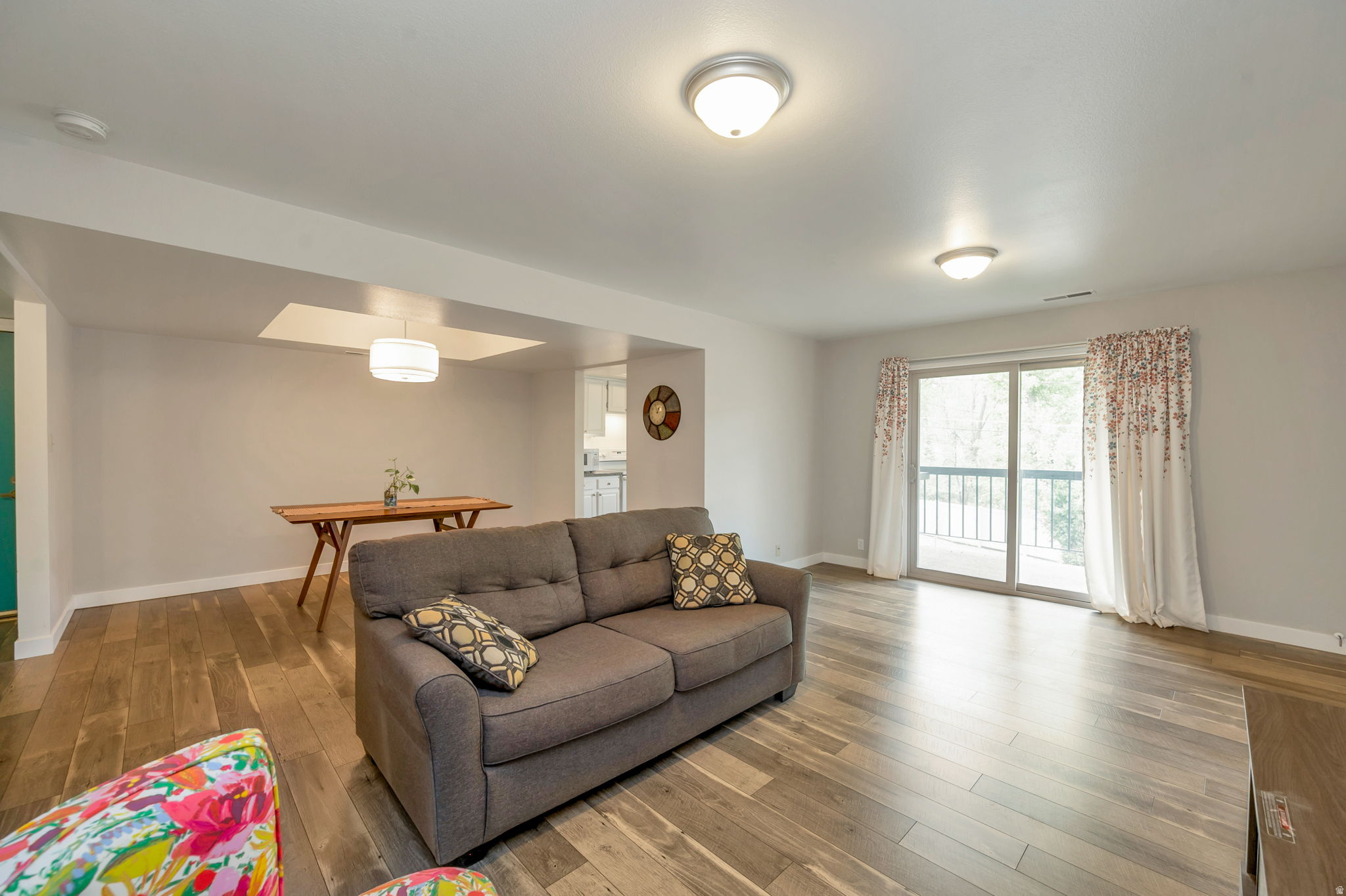 SPRINGTREE CONDOMINIUMS - Residential