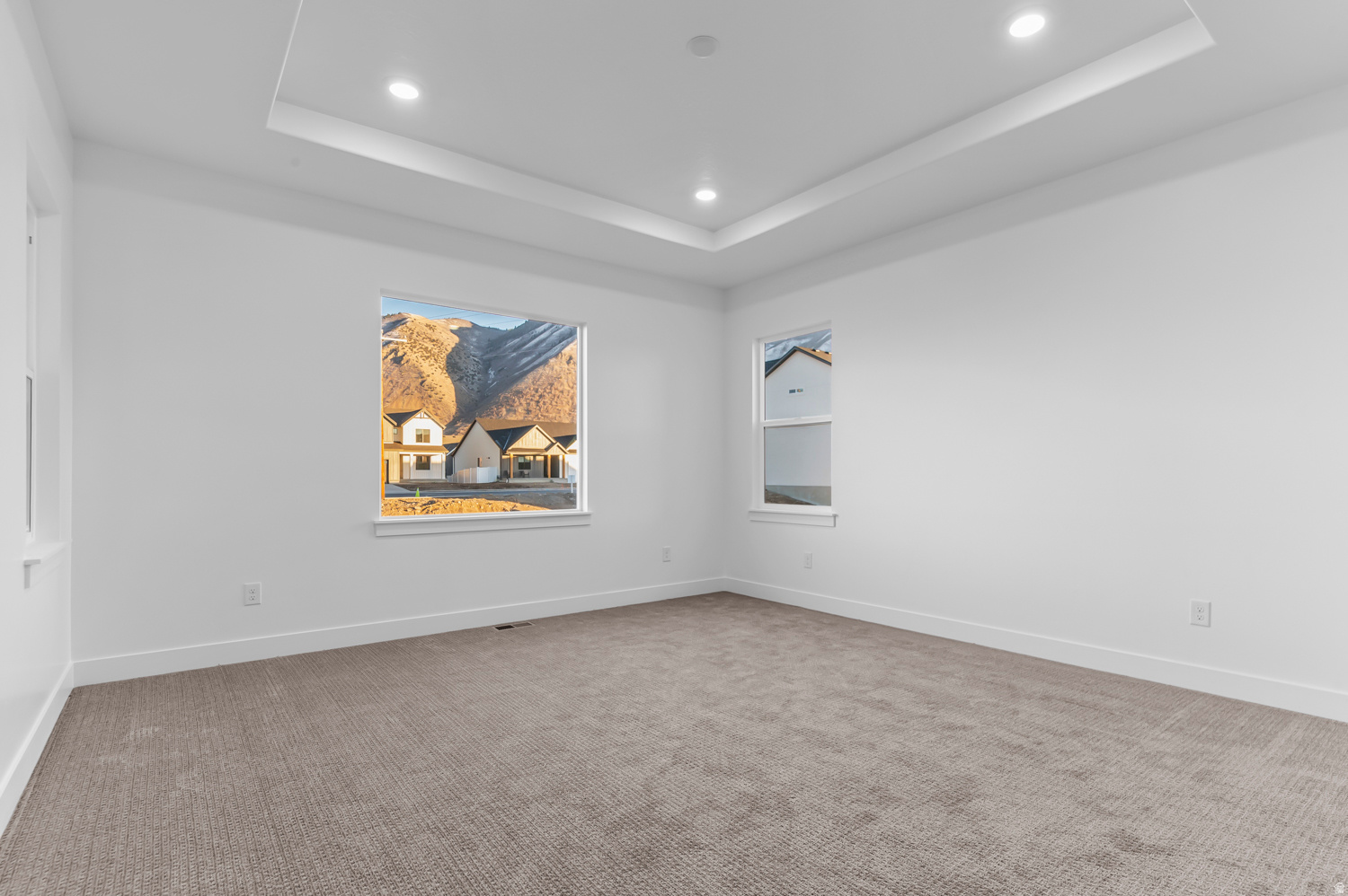 VIRIDIAN - Residential
