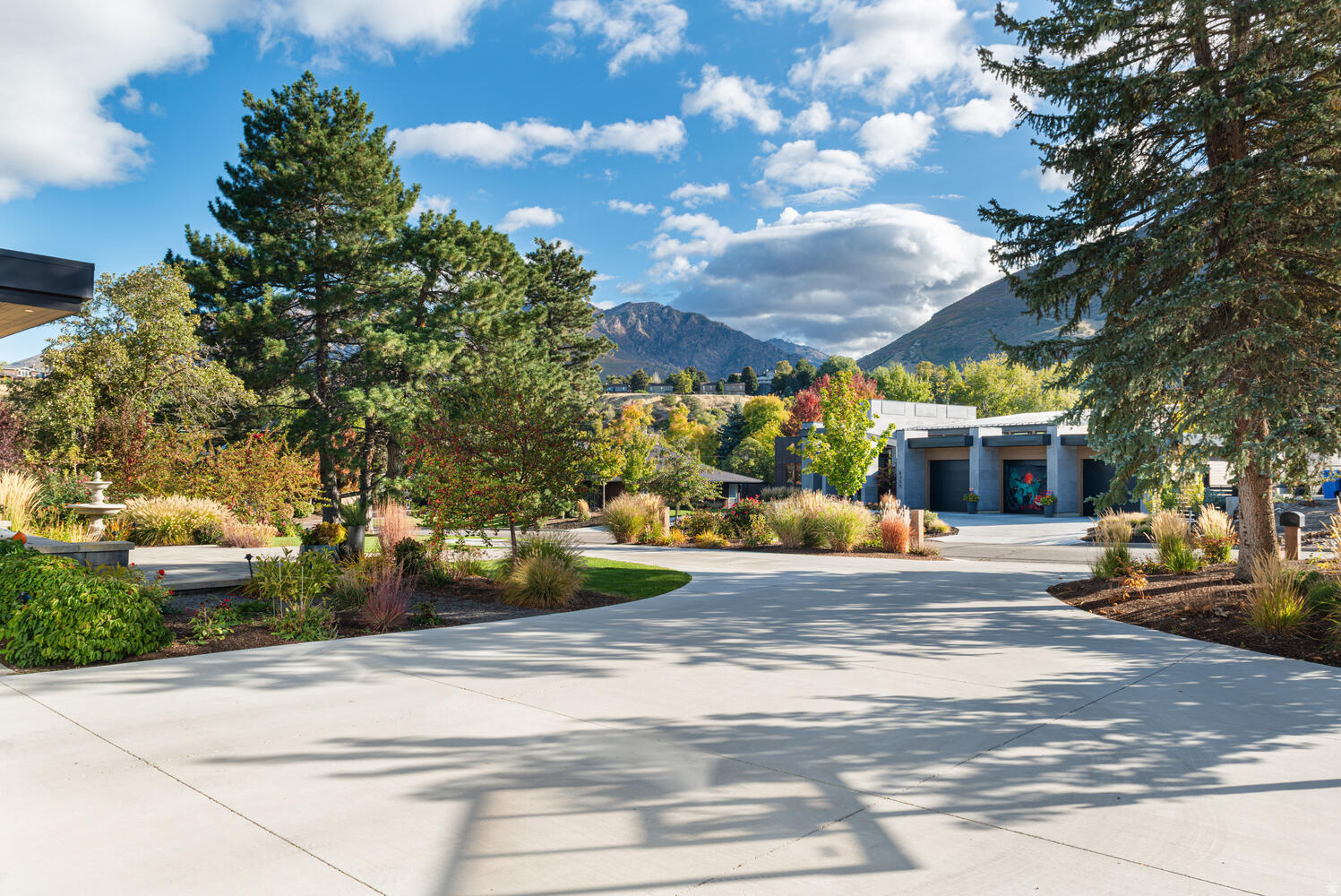 WILLOWCREEK - Residential