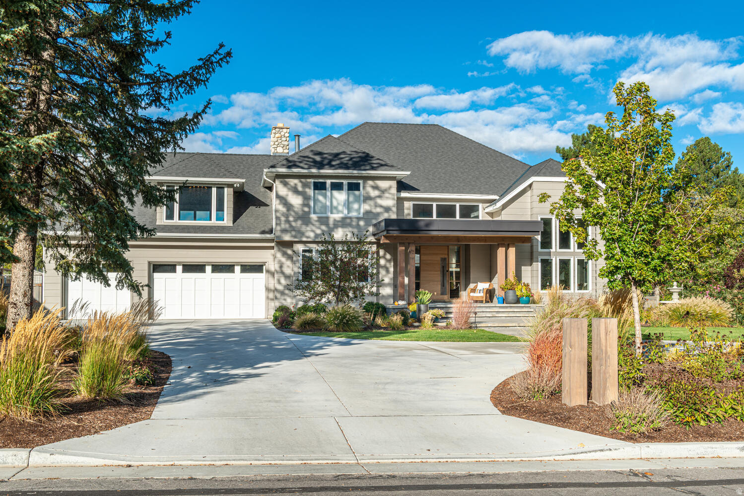 WILLOWCREEK - Residential