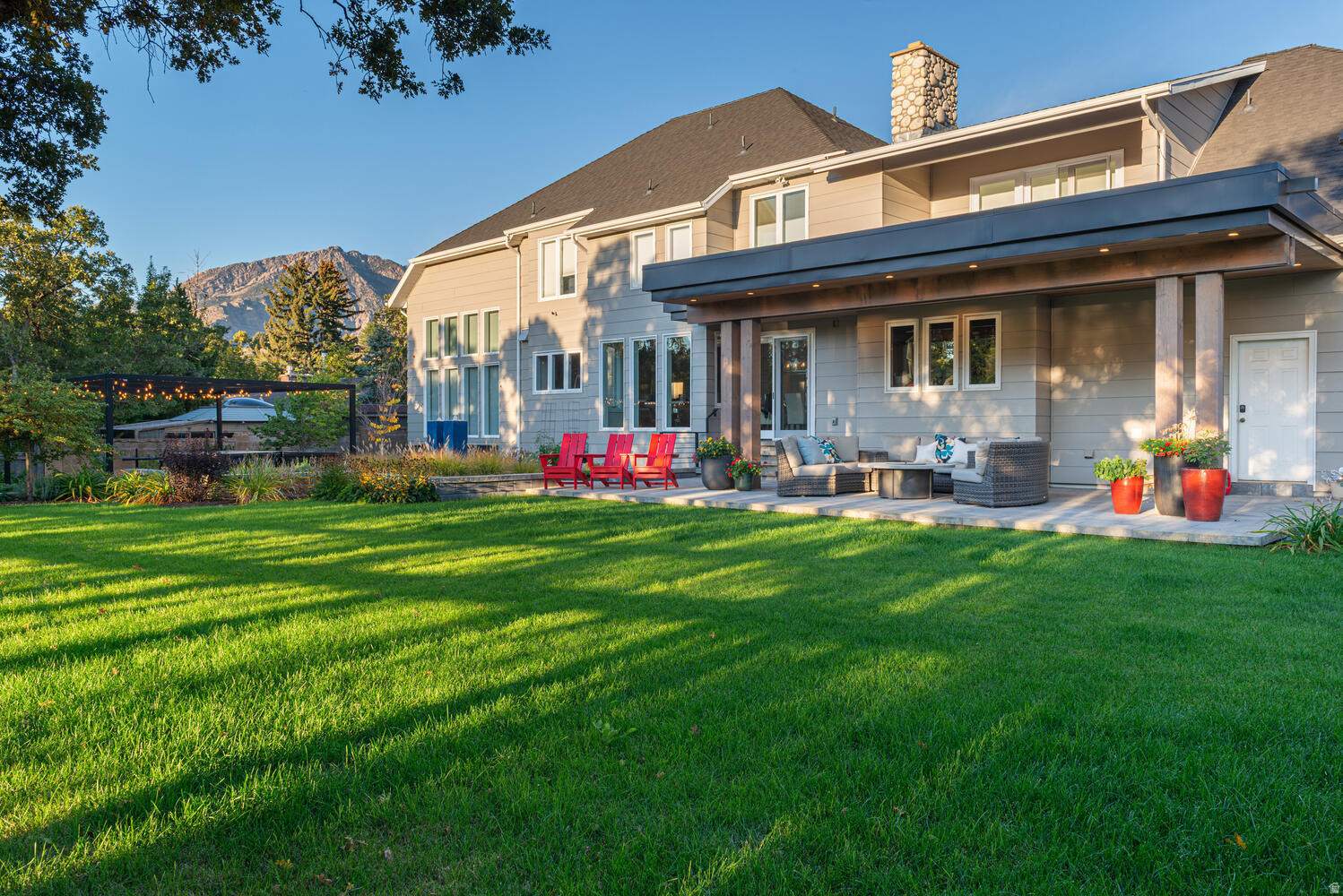 WILLOWCREEK - Residential