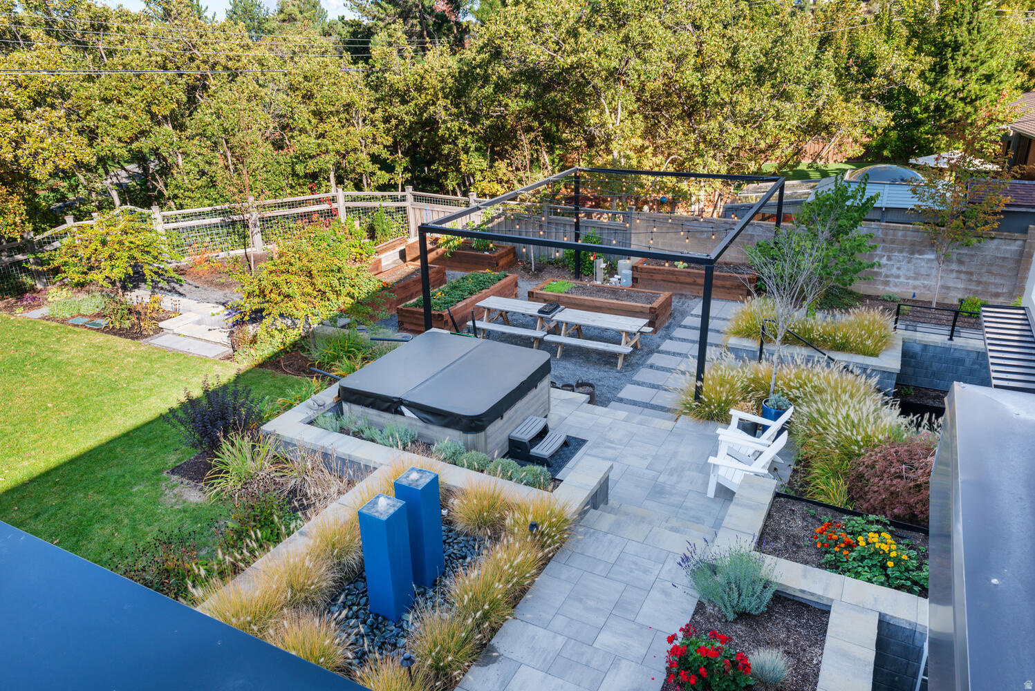 WILLOWCREEK - Residential