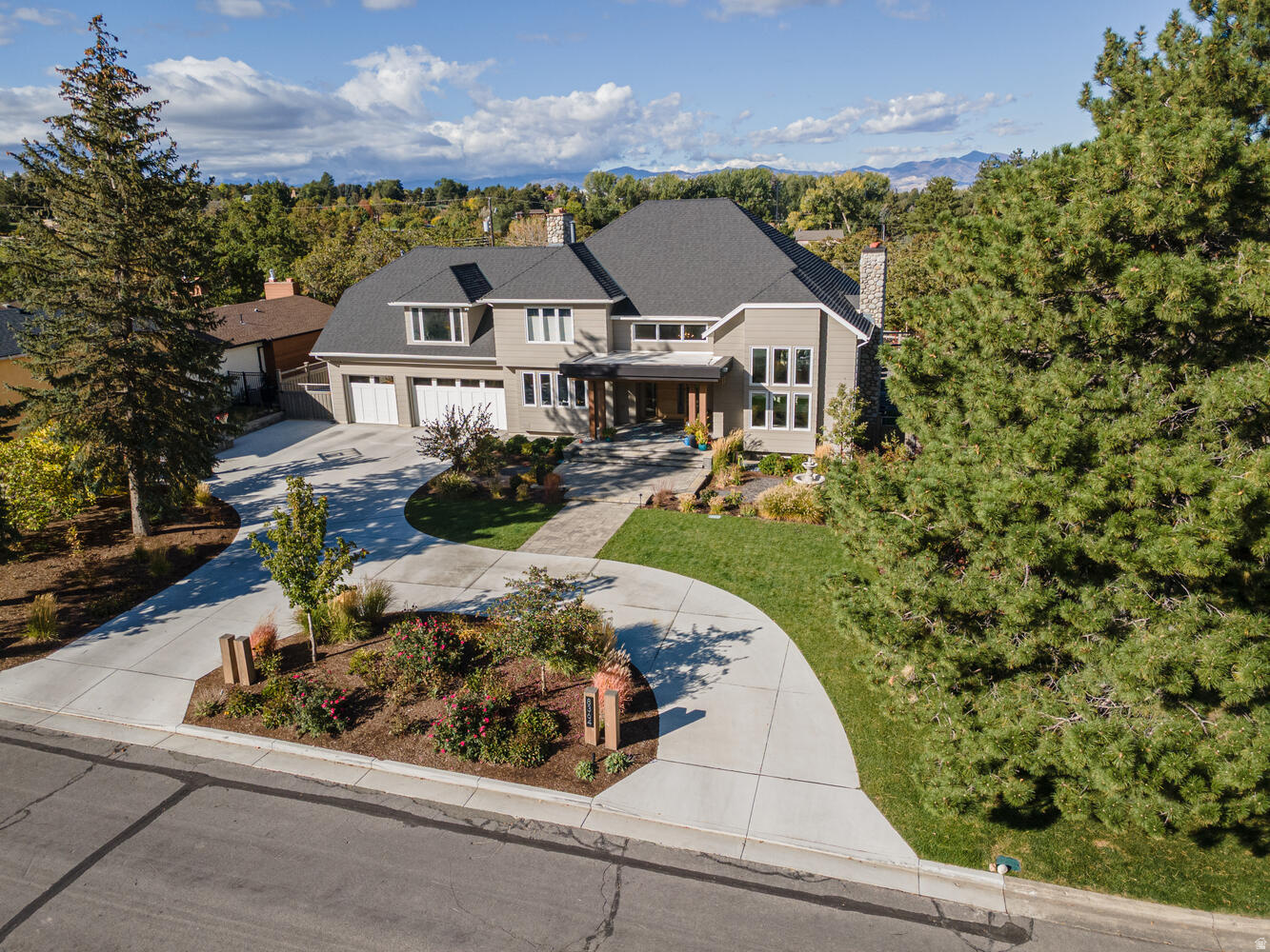 Discover an unparalleled living experience on Etienne Way. Masterfully renovated residence, perfectly situated adjacent to the prestigious Willow Creek Country Club's 17th green. An exclusive opportunity to secure a premier property in one of the most desirable streets in the Willow Creek area. This home is more than a dwelling; it's a lifestyle statement. Step inside to a world of sophistication, where every detail of the recent remodel has been meticulously crafted for the discerning homeowner. Amazing sense of arrival leads you to a gorgeous spacious front porch. Color LED accent lighting around the front enhances the arrival experience. Substantial pivoting front door walks you into the open floor plan flowing seamlessly into the inviting living area for entertaining and relaxation.  Gourmet chef's kitchen featuring Sub Zero Fridge, Wolf steam oven, Bertazonni Itallian free-standing range, custom cabinetry, and sleek quartz countertops. Upstairs leads to the expansive primary suite, offering a deck space engineered for concrete paver system. The expansive windows frame picturesque views of the manicured backyard and through the scrub oak to neighboring fairways, bringing the outdoors in. Outside, your private oasis awaits. The meticulously landscaped yard offers a tranquil retreat, complete with 300+ perennial flowers, ideal for entertaining or simply unwinding after a day on the links. Imagine hosting unforgettable gatherings with the stunning golf course as your backdrop. This is a rare opportunity to own a property that combines turn-key luxury with an exceptional, one-of-a-kind location. All information herein is deemed reliable but is not guaranteed. Buyer is responsible to verify all listing information, including square feet/acreage, to buyer's own satisfaction.