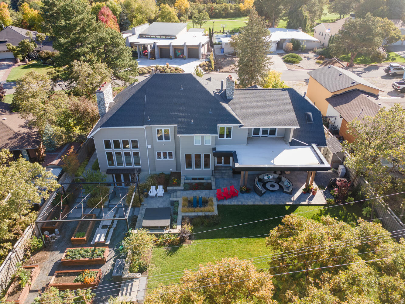 WILLOWCREEK - Residential