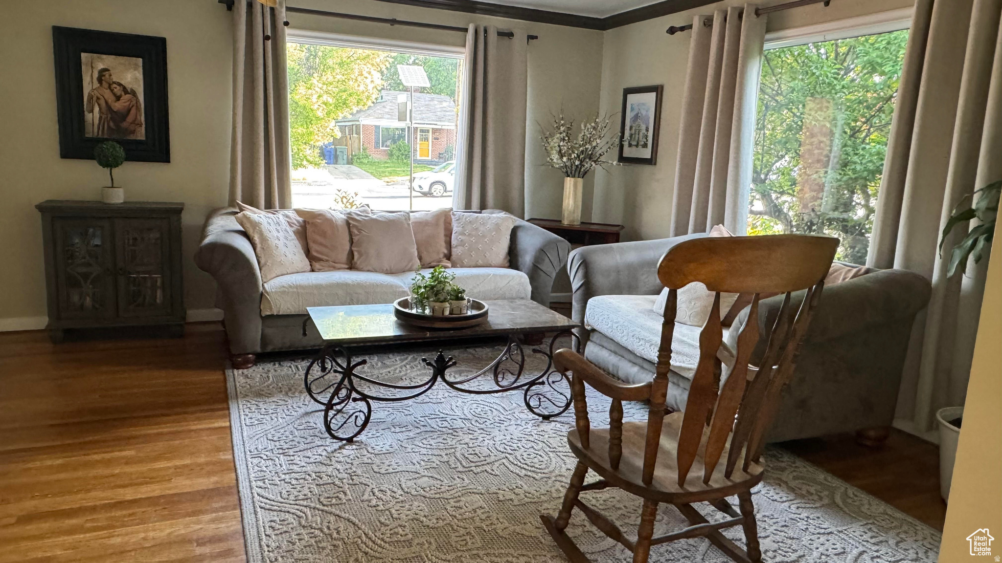 ROSSLYN HEIGHTS - Residential