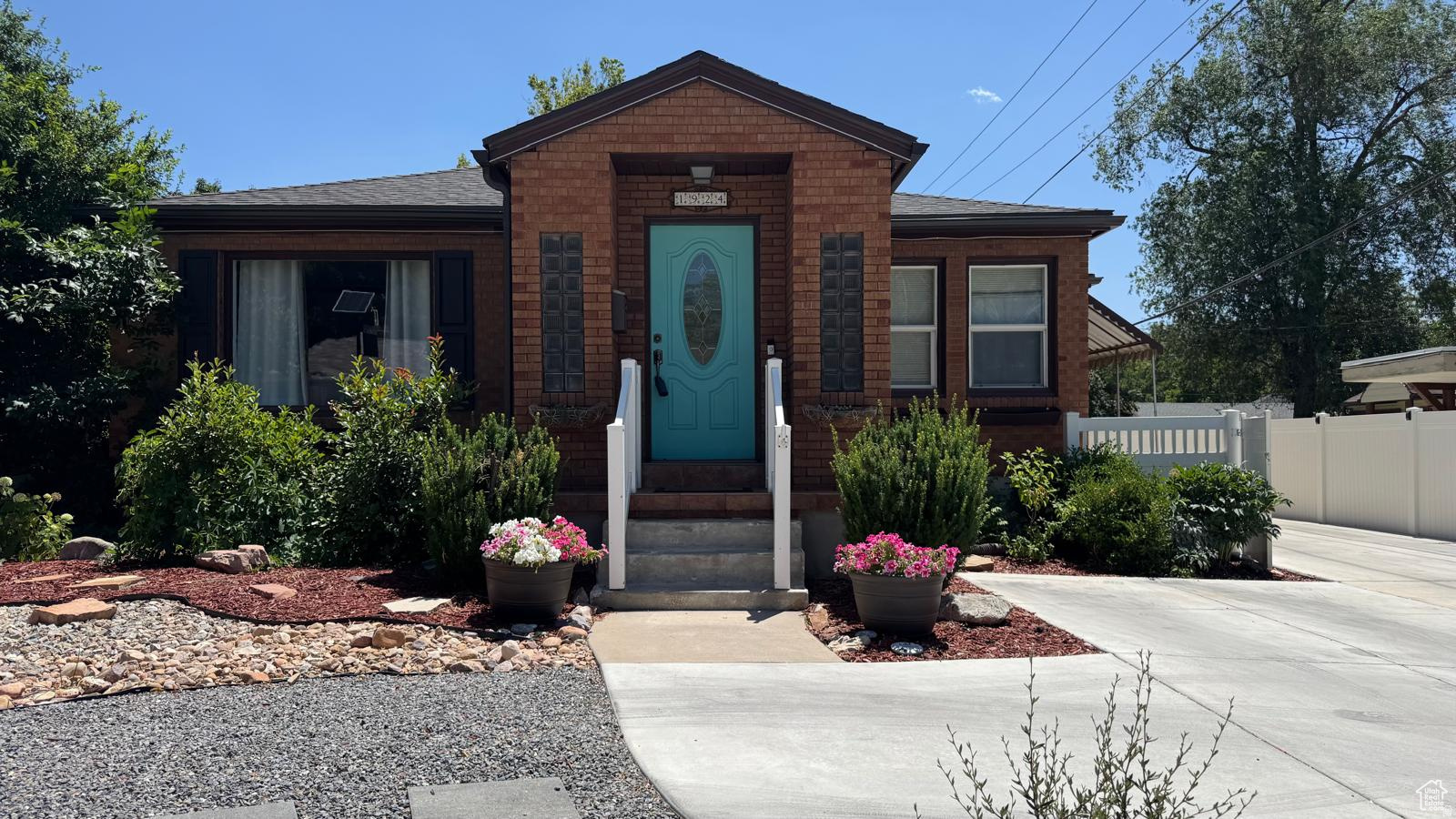 ROSSLYN HEIGHTS - Residential
