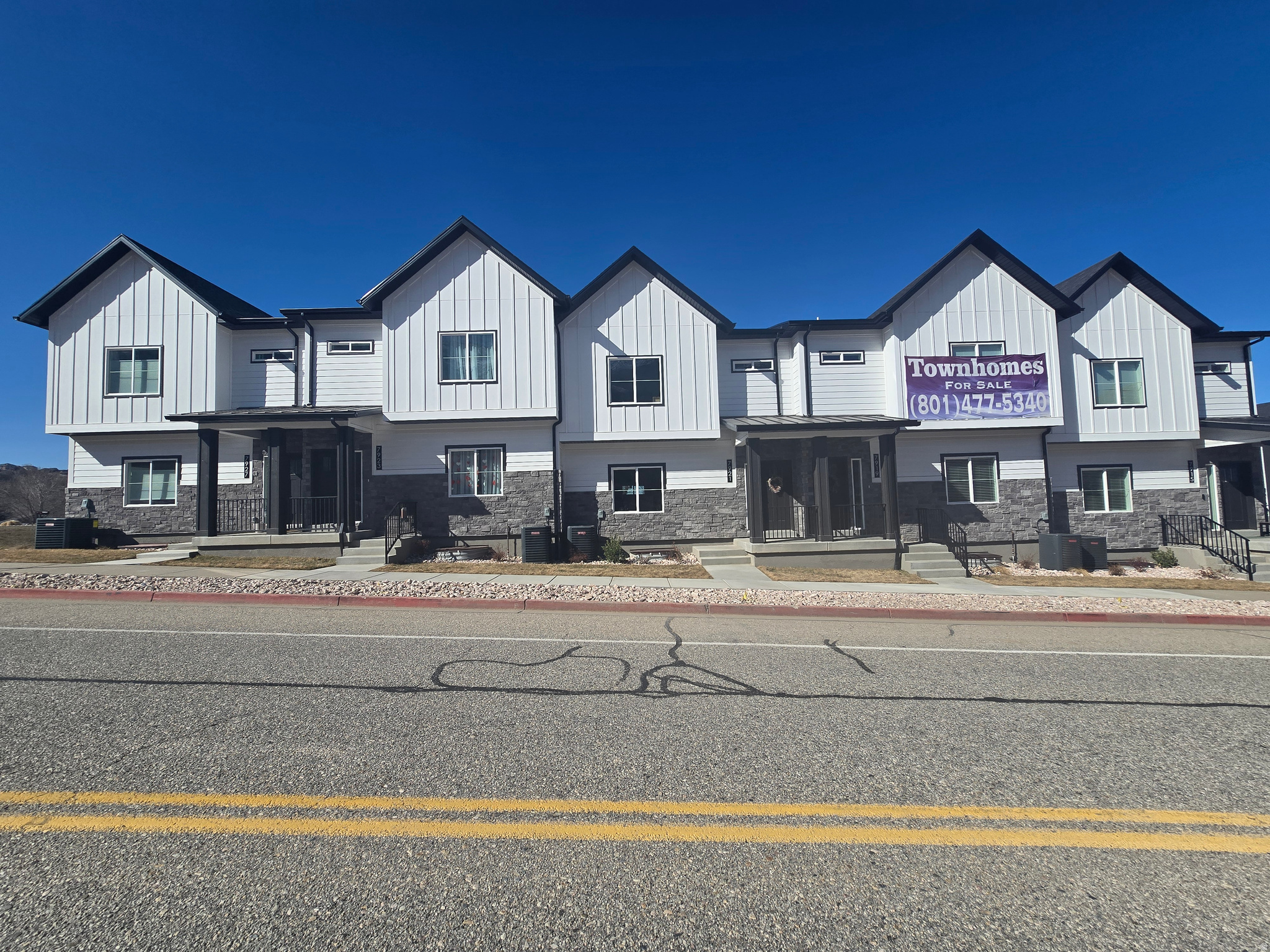 DEER RUN TOWNHOUSES - Residential