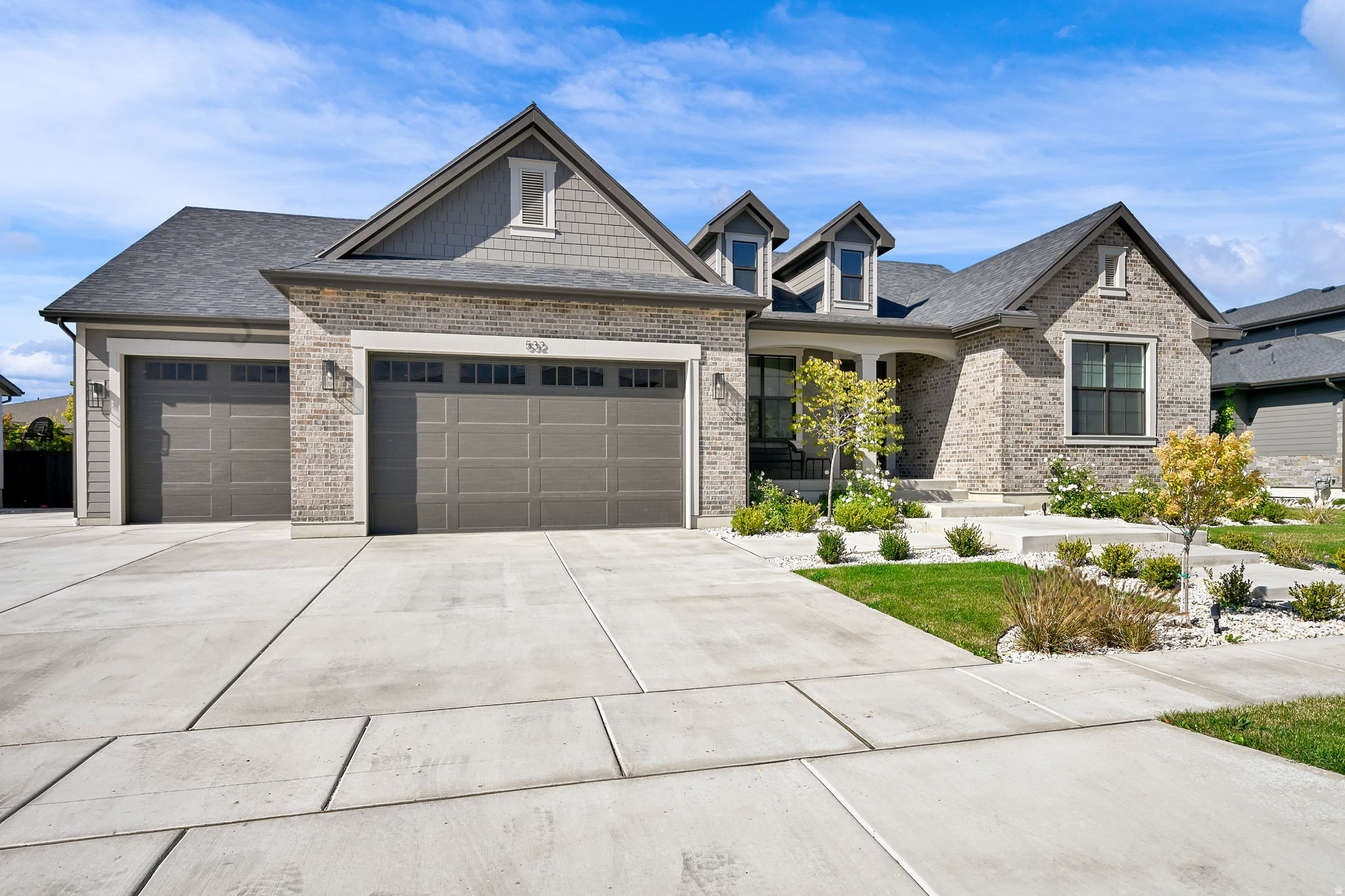 CHESTNUT FARMS - Residential