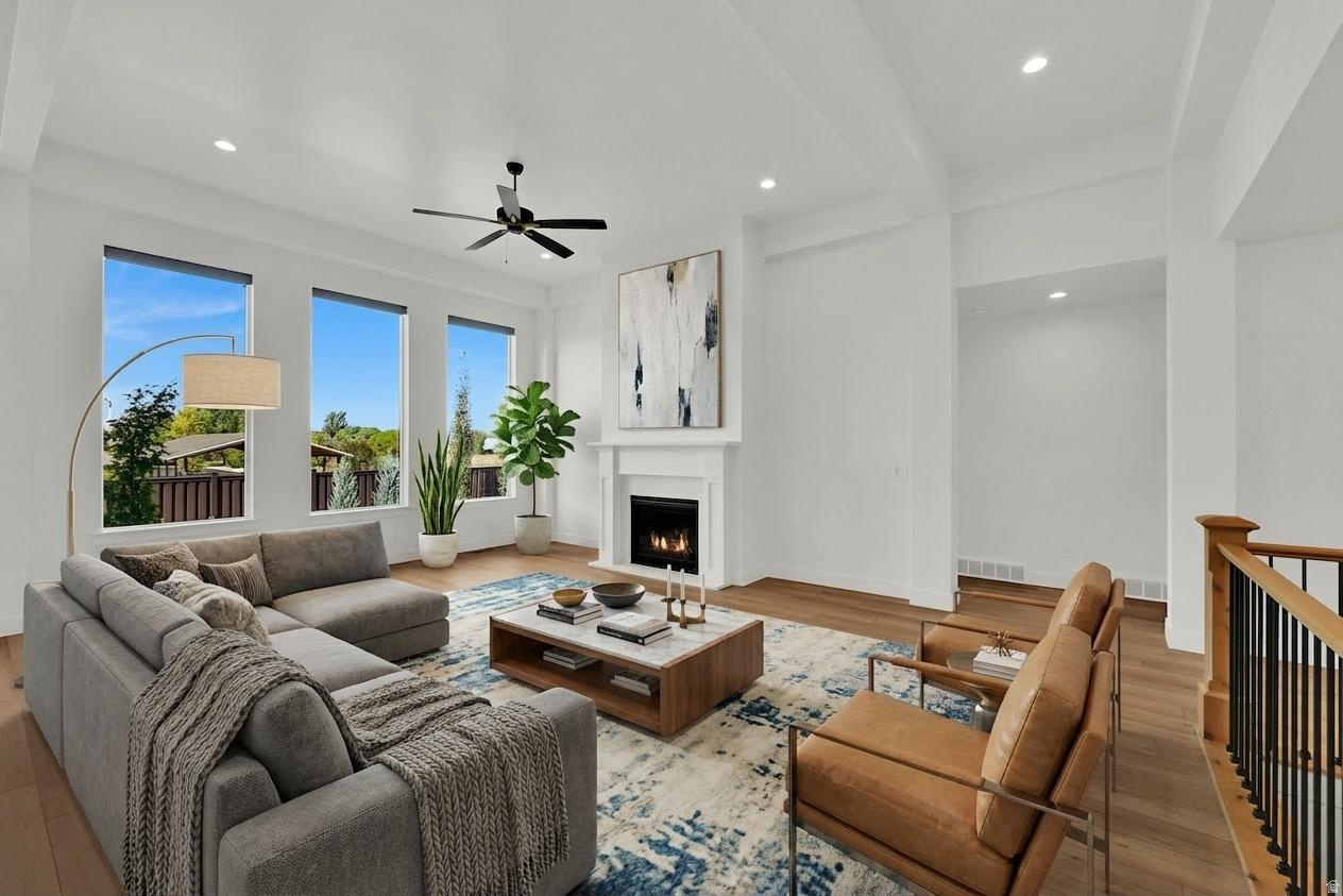CHESTNUT FARMS - Residential