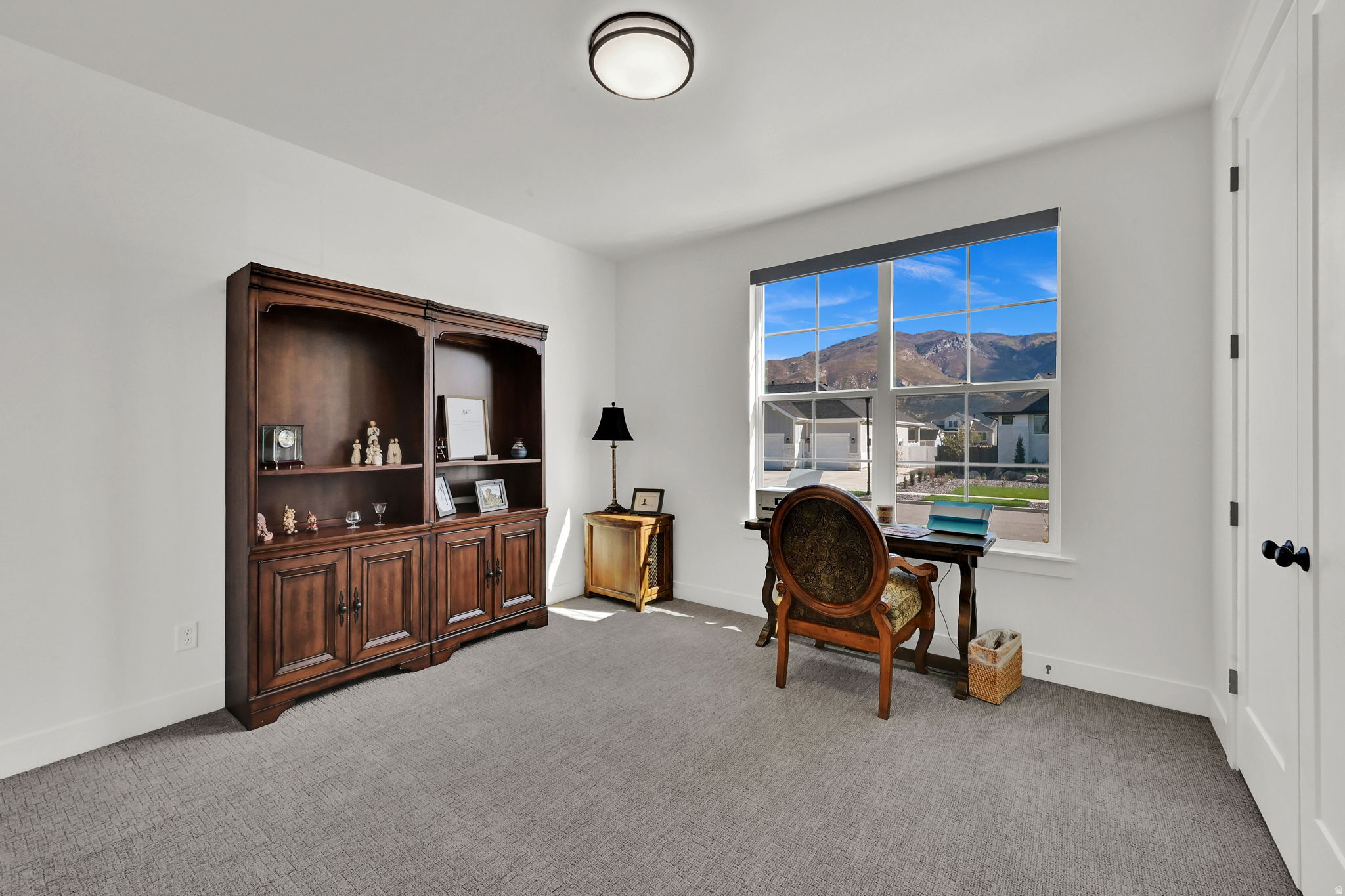 CHESTNUT FARMS - Residential