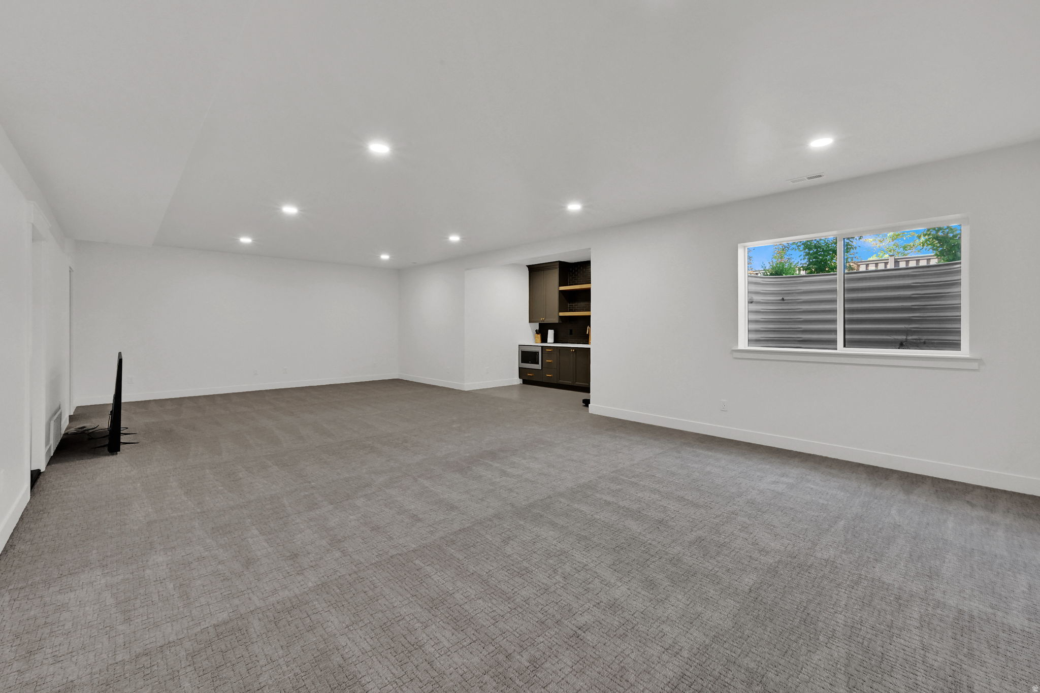 CHESTNUT FARMS - Residential
