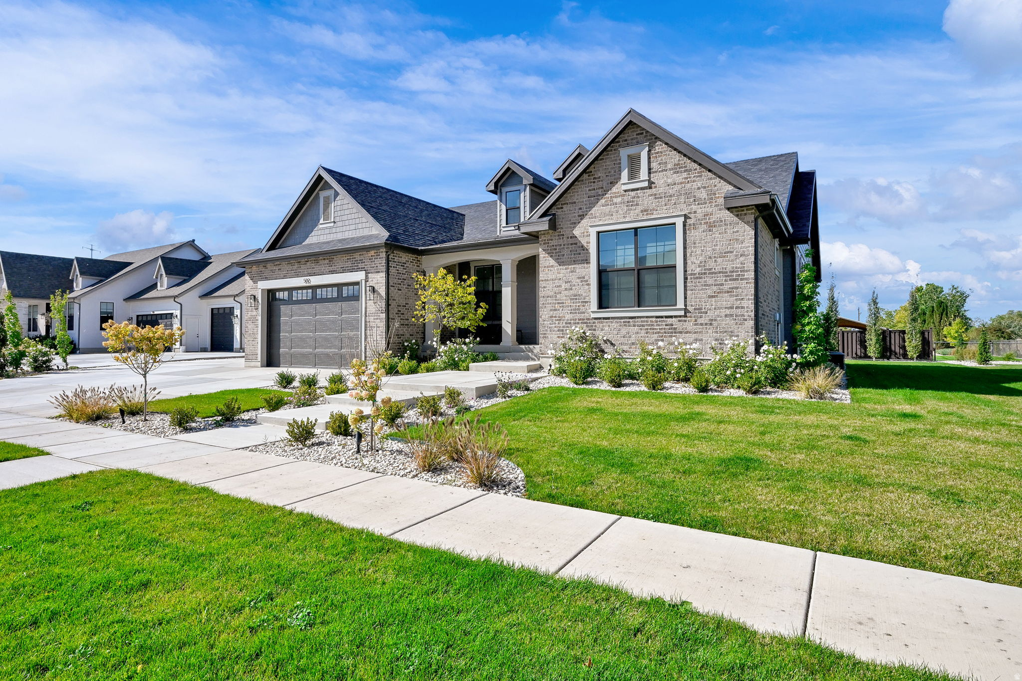 CHESTNUT FARMS - Residential