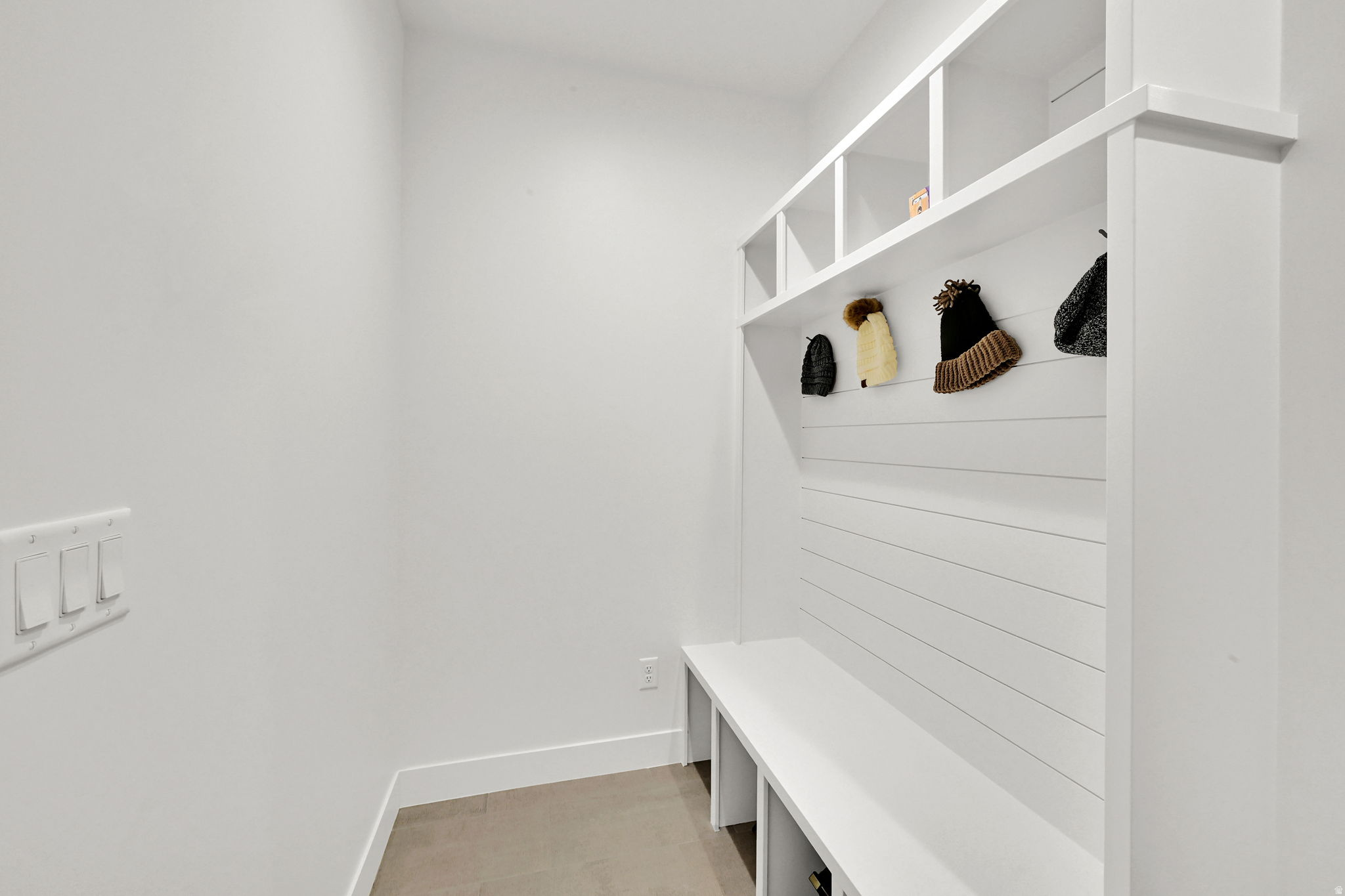 CHESTNUT FARMS - Residential