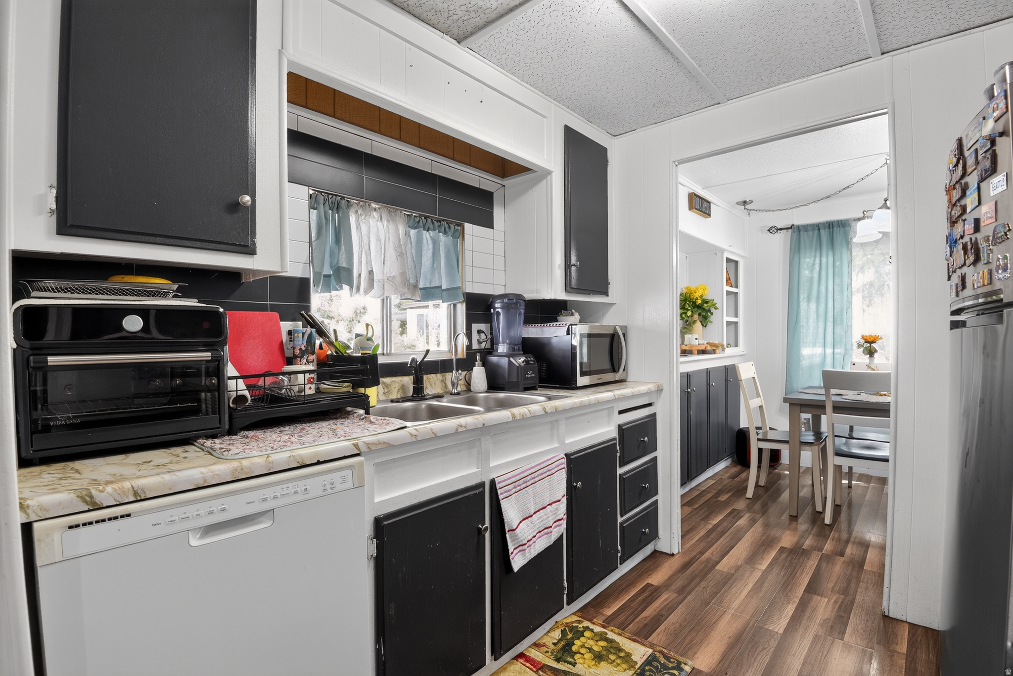 MAJESTIC MEADOWS - Residential
