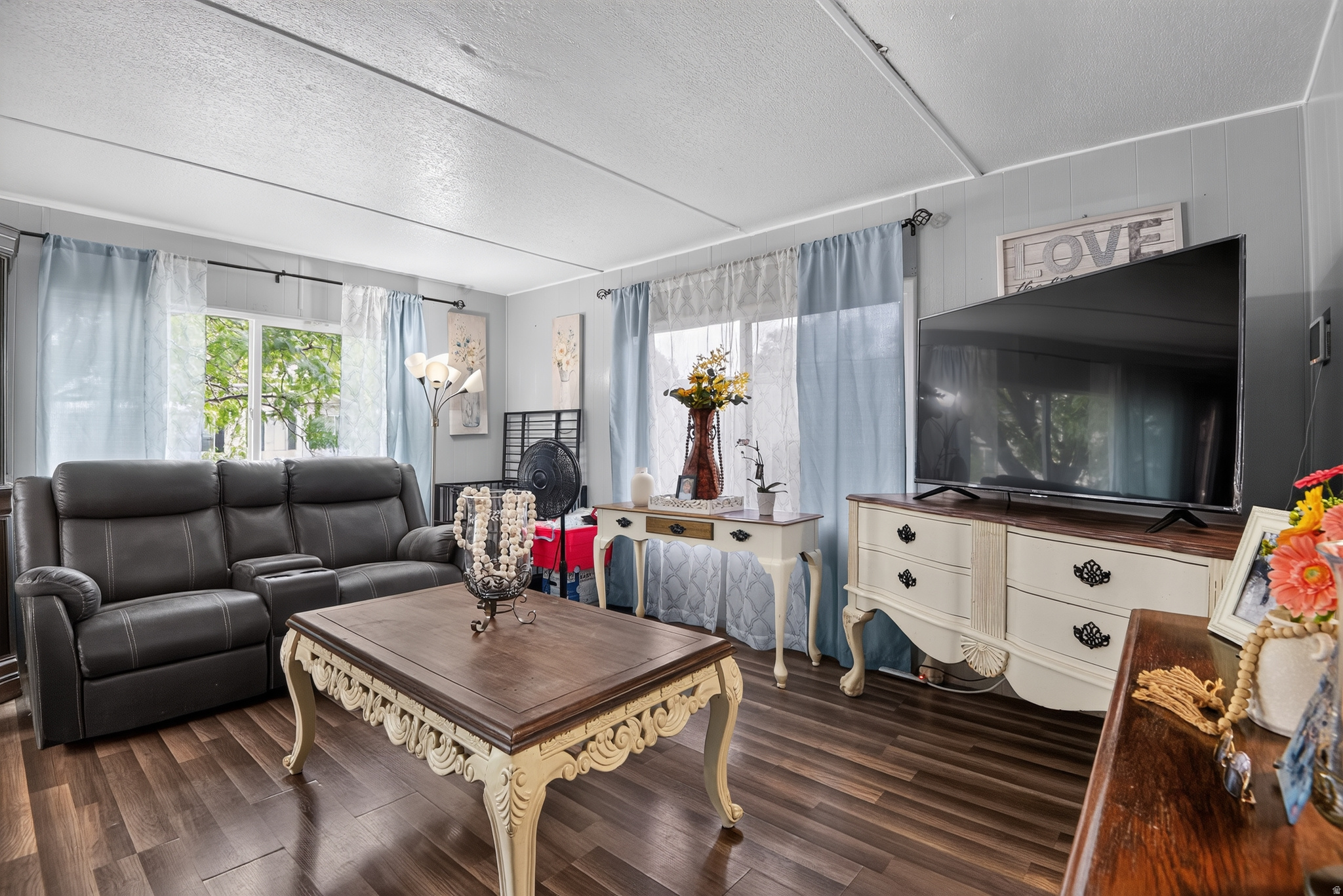 MAJESTIC MEADOWS - Residential