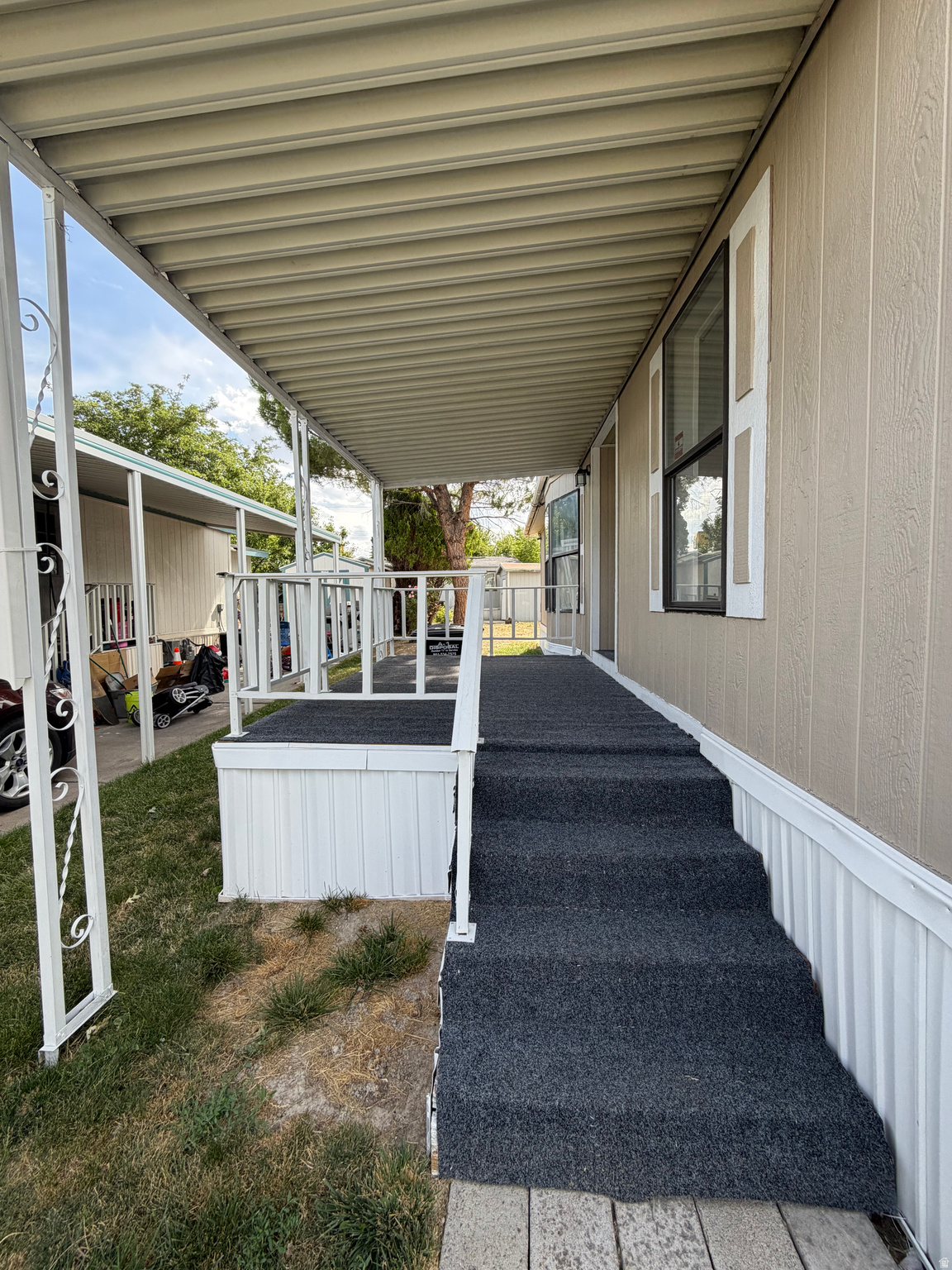 MAJESTIC OAKS MOBILE HOME PARK - Residential