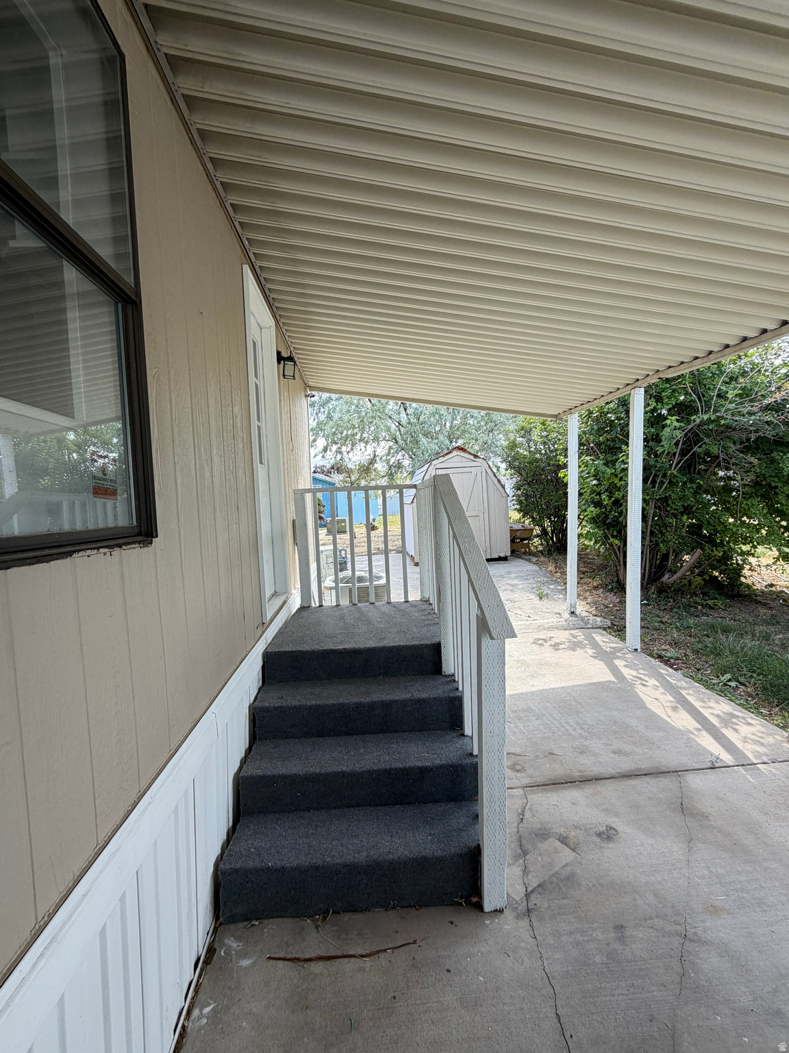 MAJESTIC OAKS MOBILE HOME PARK - Residential