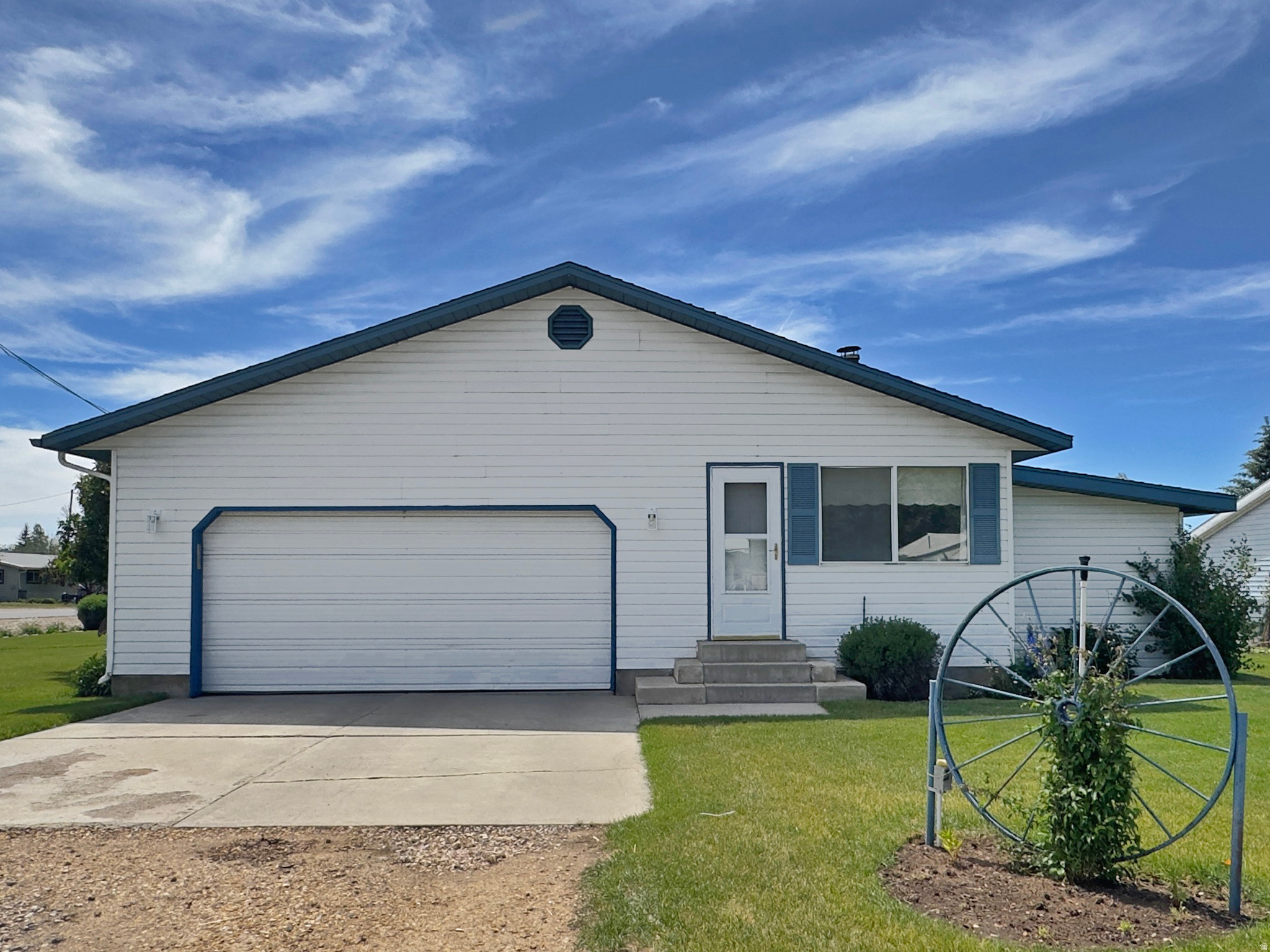 KAMAS TOWN - Residential