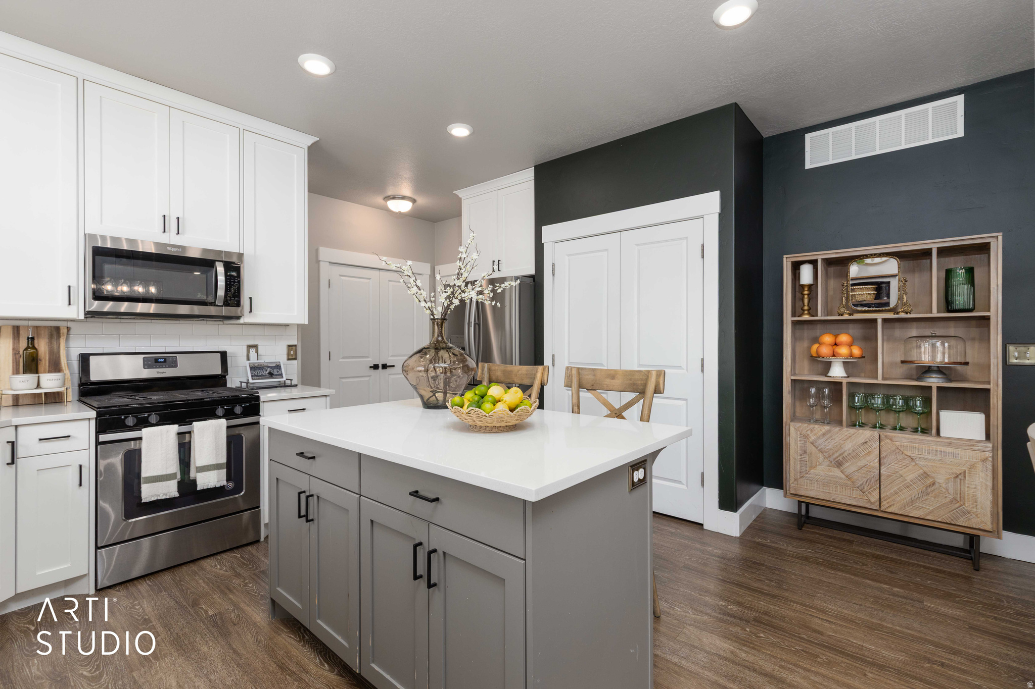 CANYON VISTA - Residential