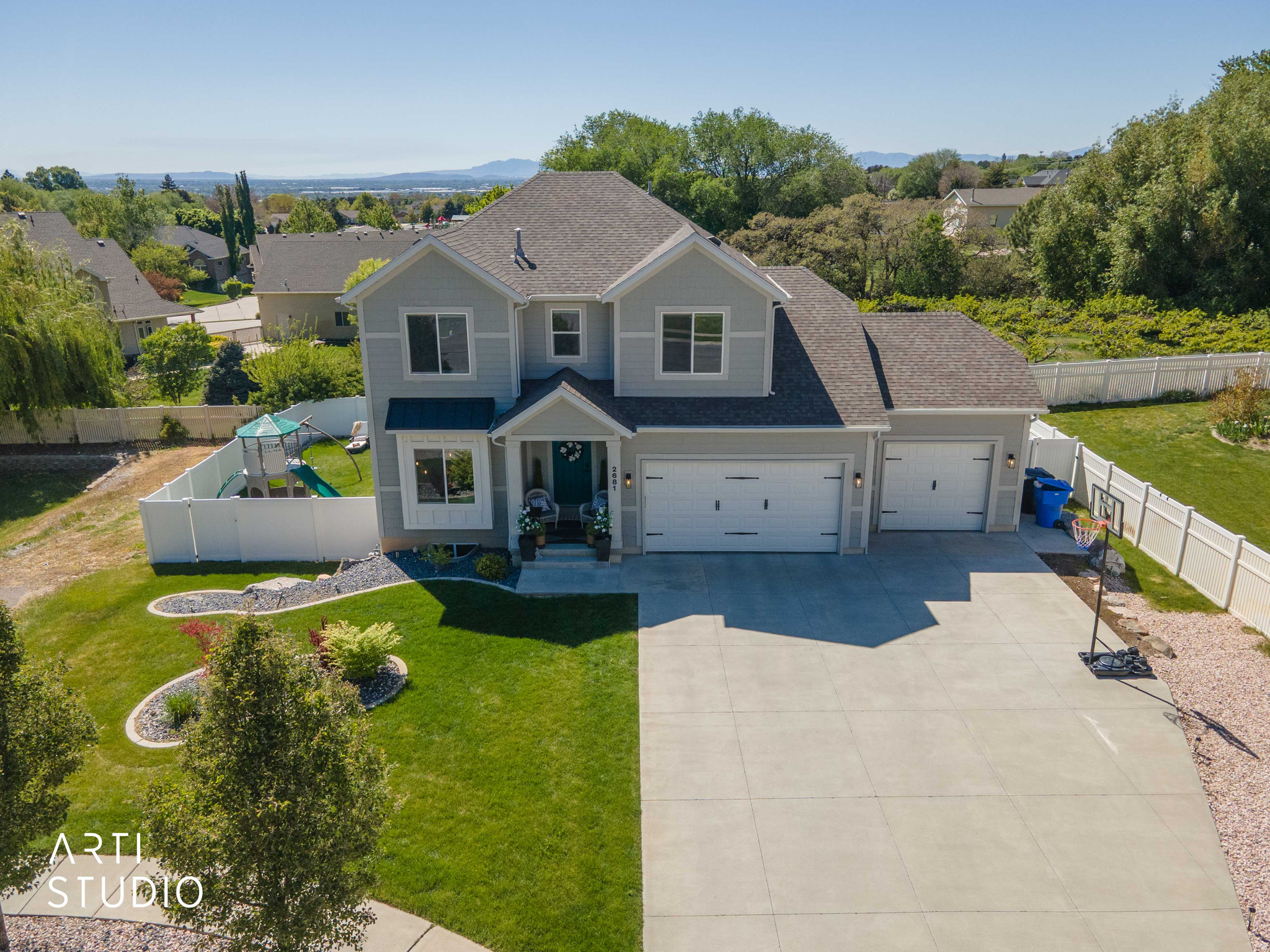 CANYON VISTA - Residential