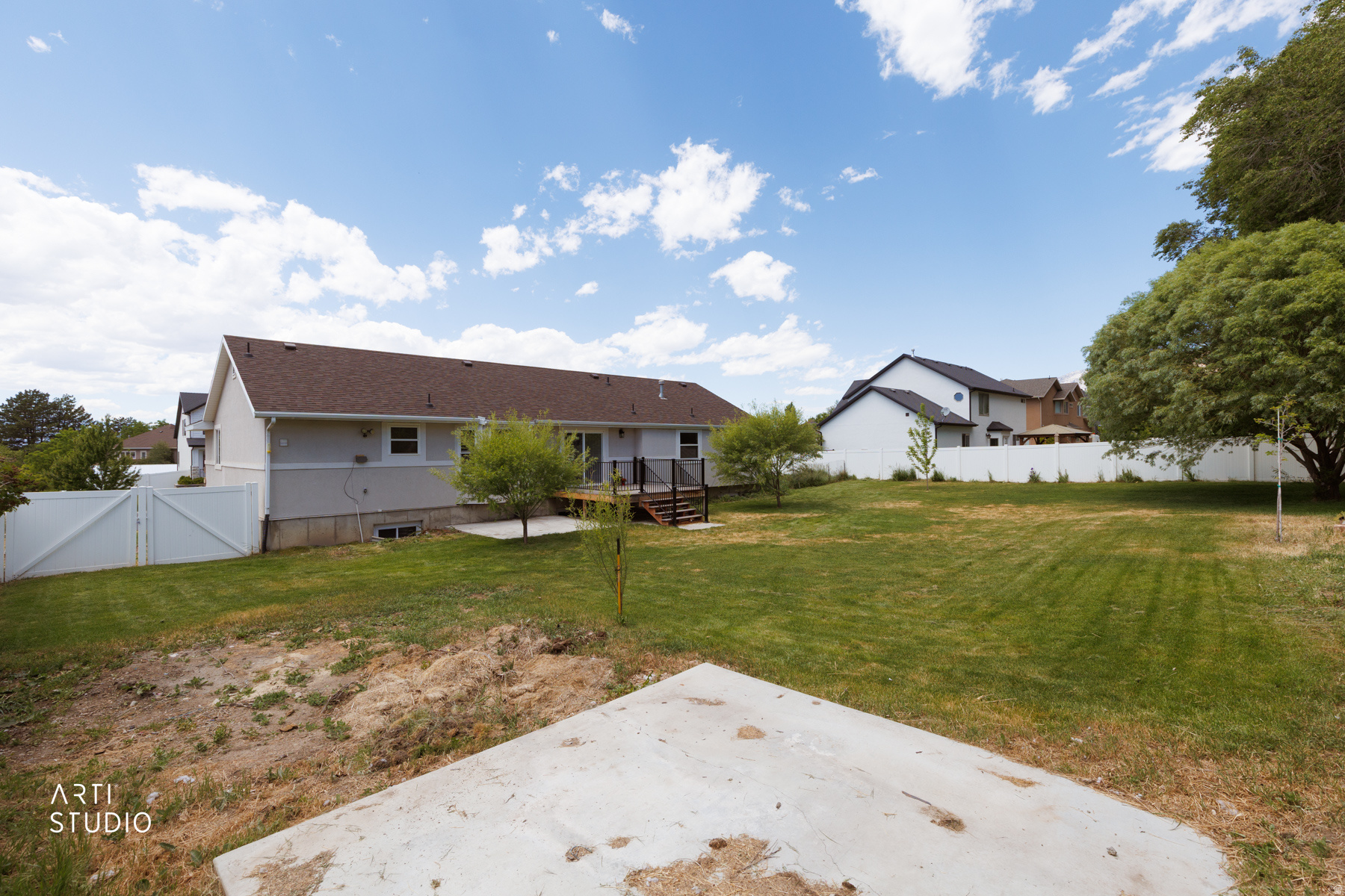 WALNUT GROVE - Residential