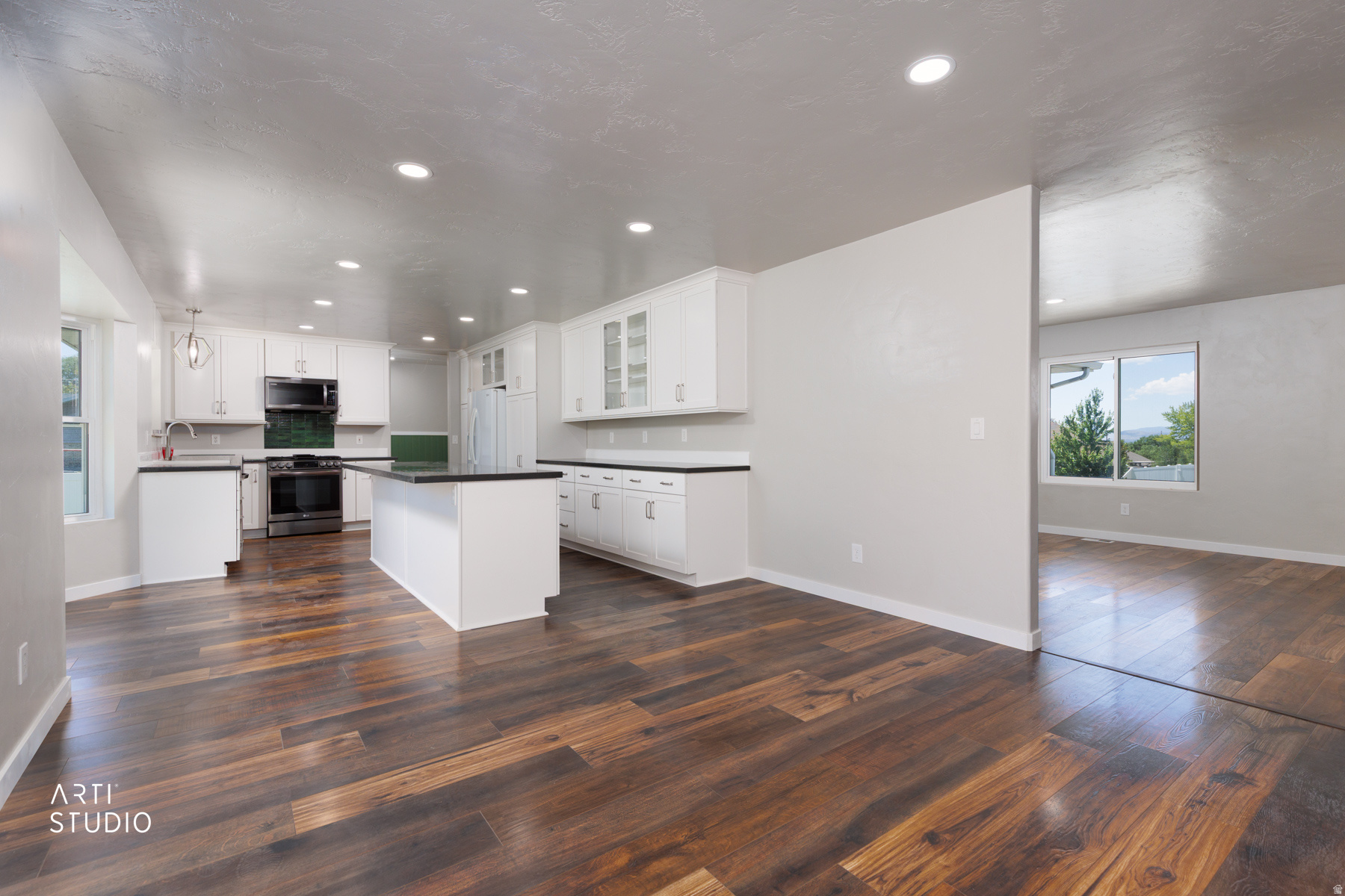 WALNUT GROVE - Residential