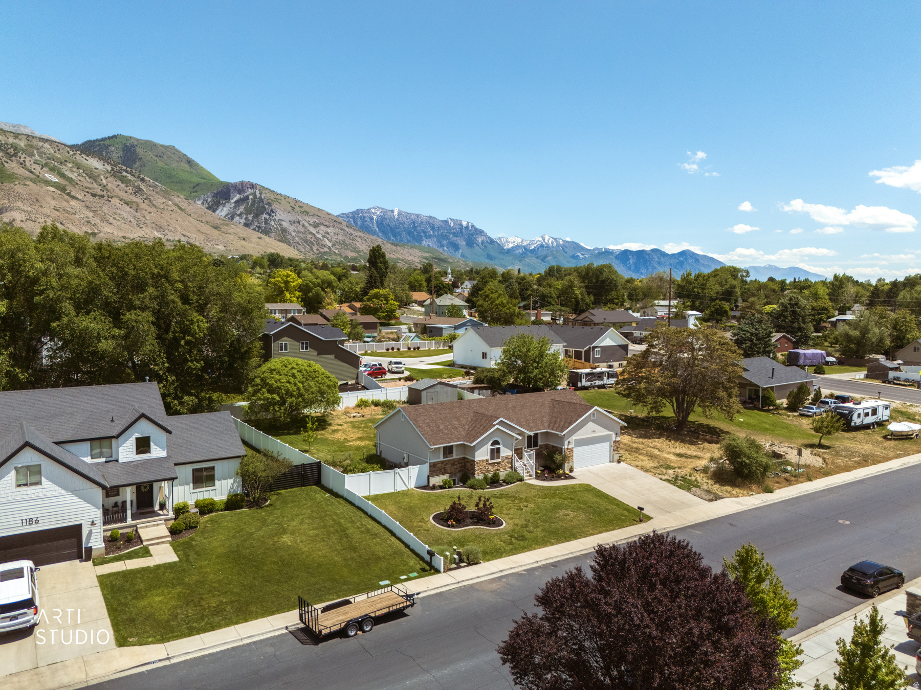 WALNUT GROVE - Residential