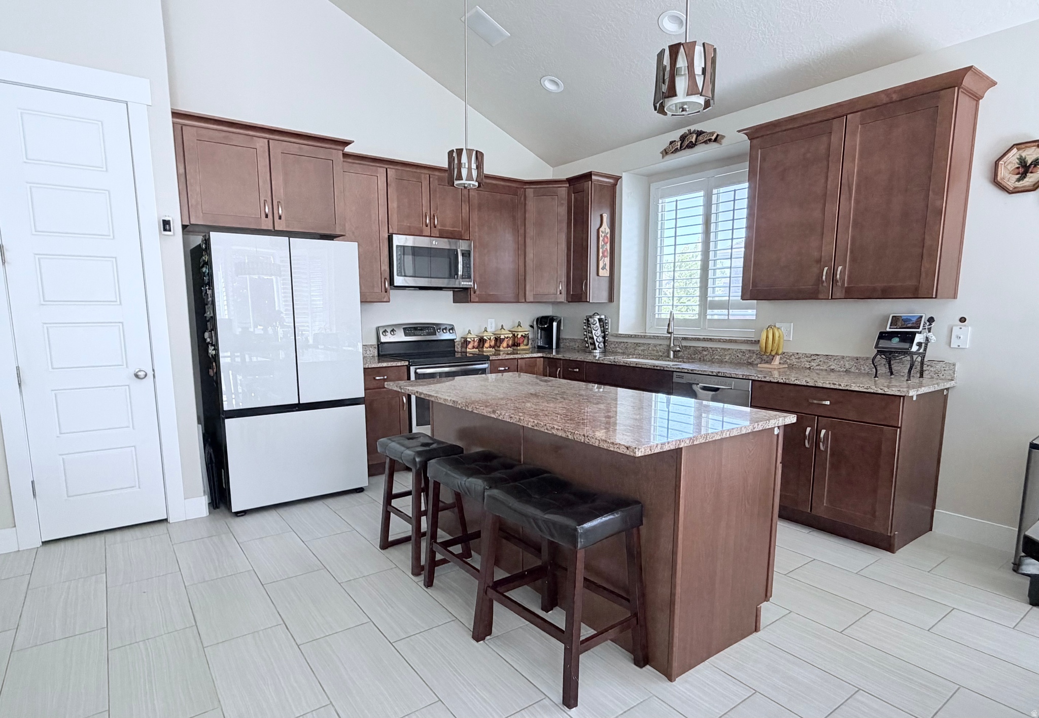GALENA GROVE 10 - Residential